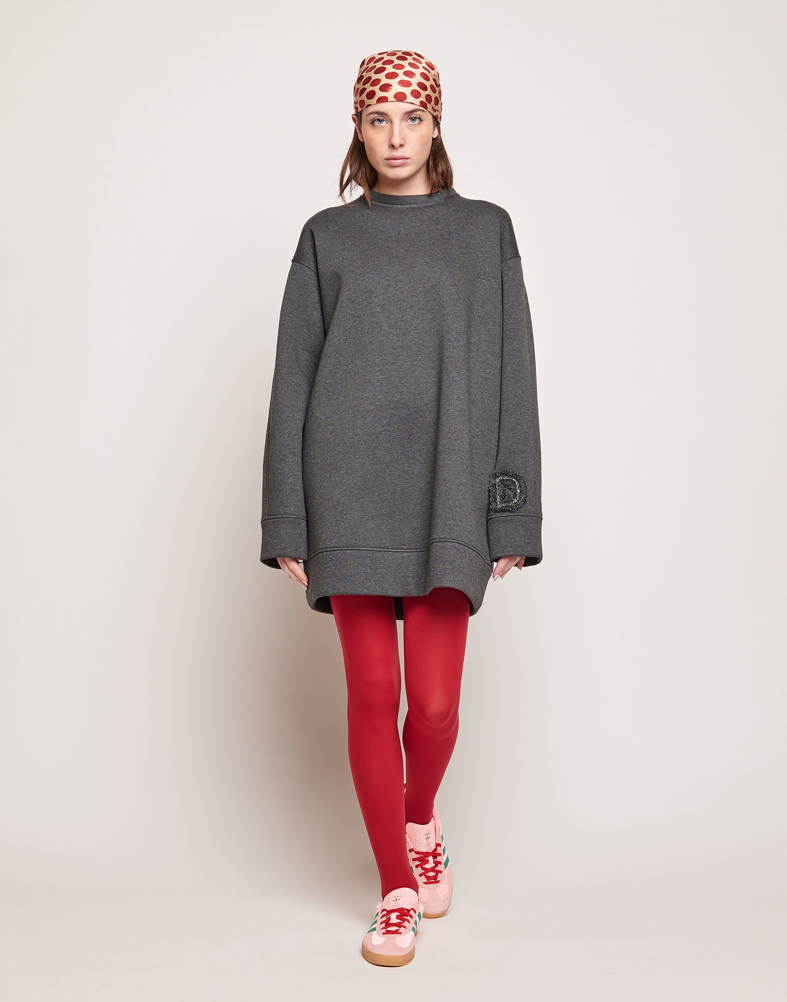 Abito in Felpa Soft con Ricamo Applicato Grigio Melange