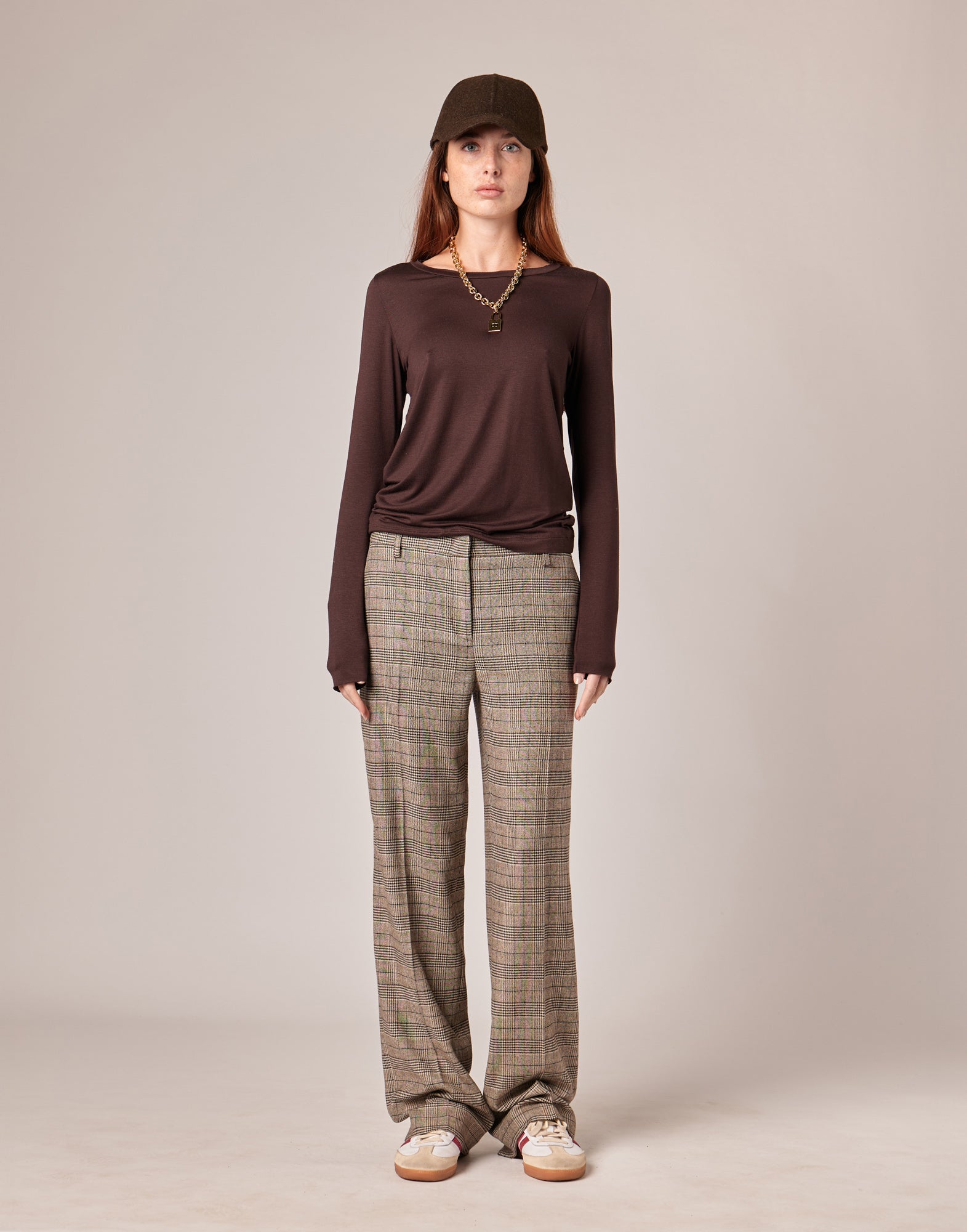 T-shirt a Manica Lunga in Jersey di Viscosa Stretch con Scollo Ampio Ciocco