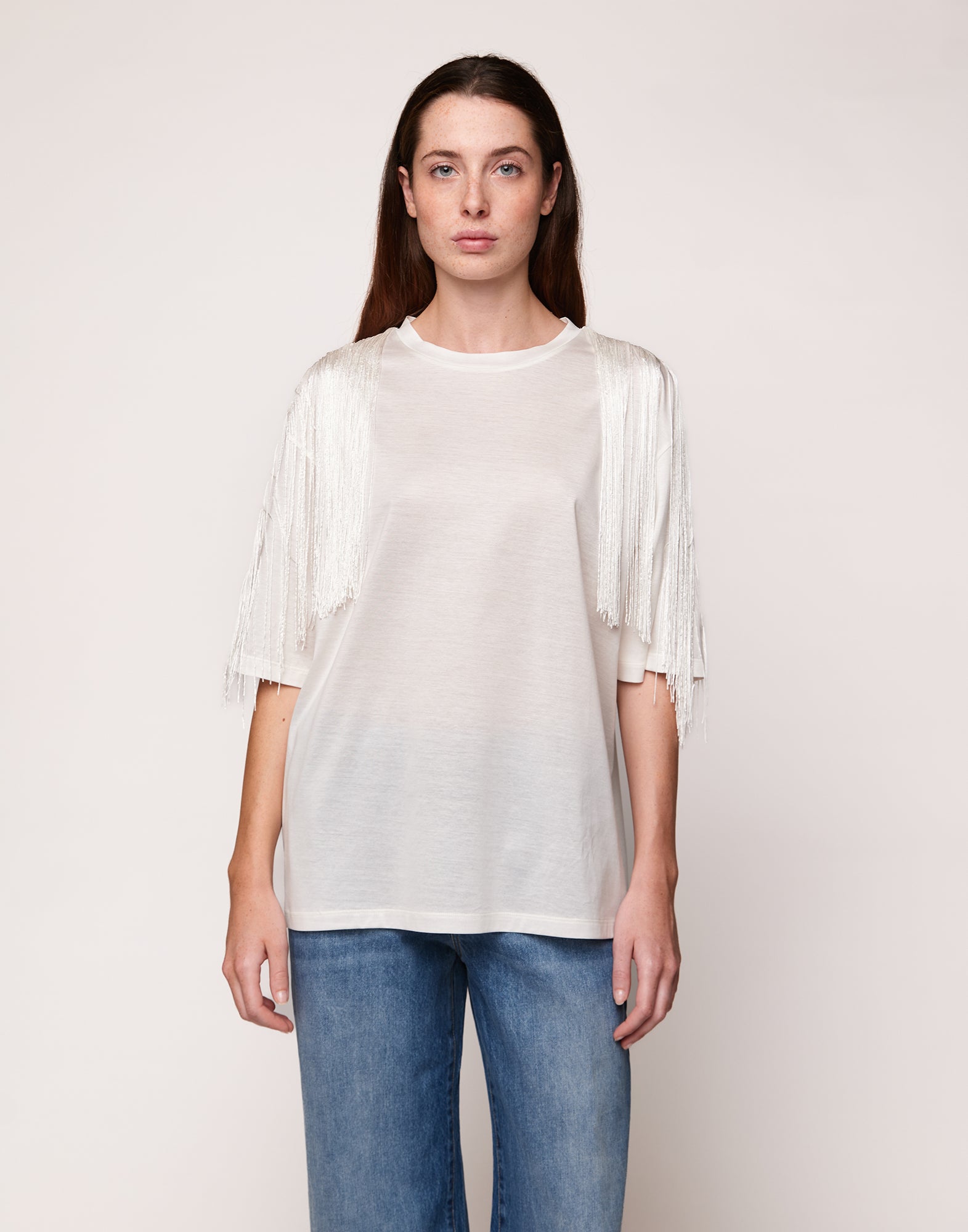 T-shirt in Cotone Makò con Frange sulle Spalle Latte