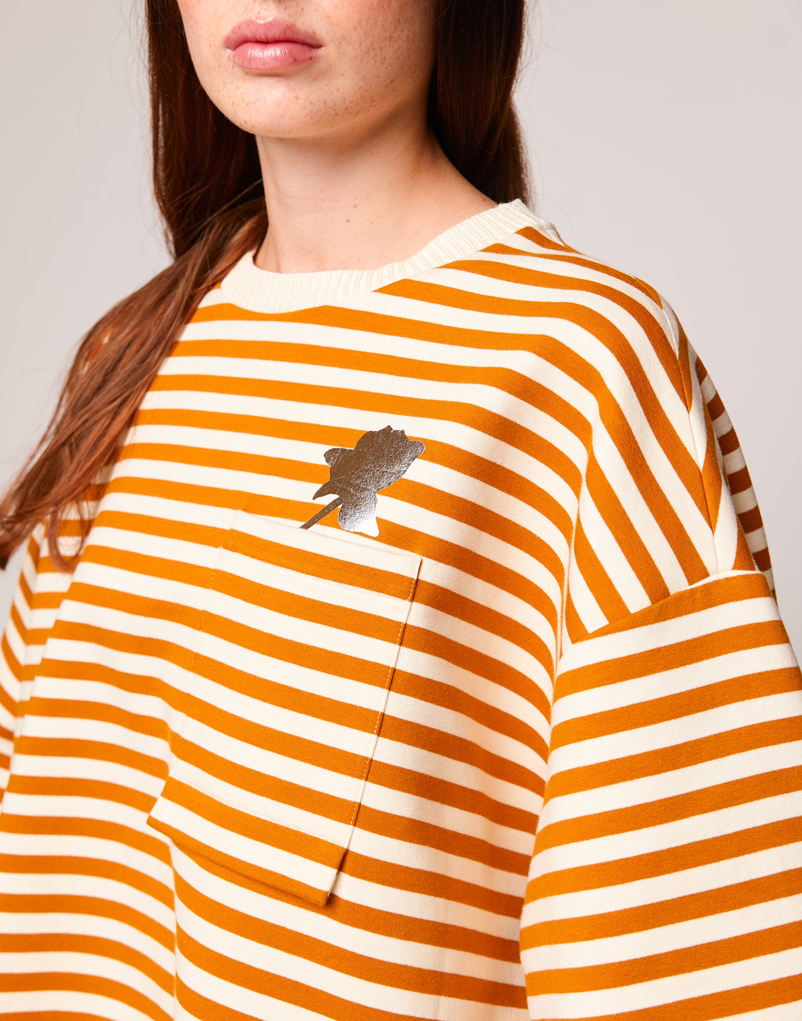 Felpa Taglio Kimono in Felpa Rigata Sartoriale Zafferano/Latte