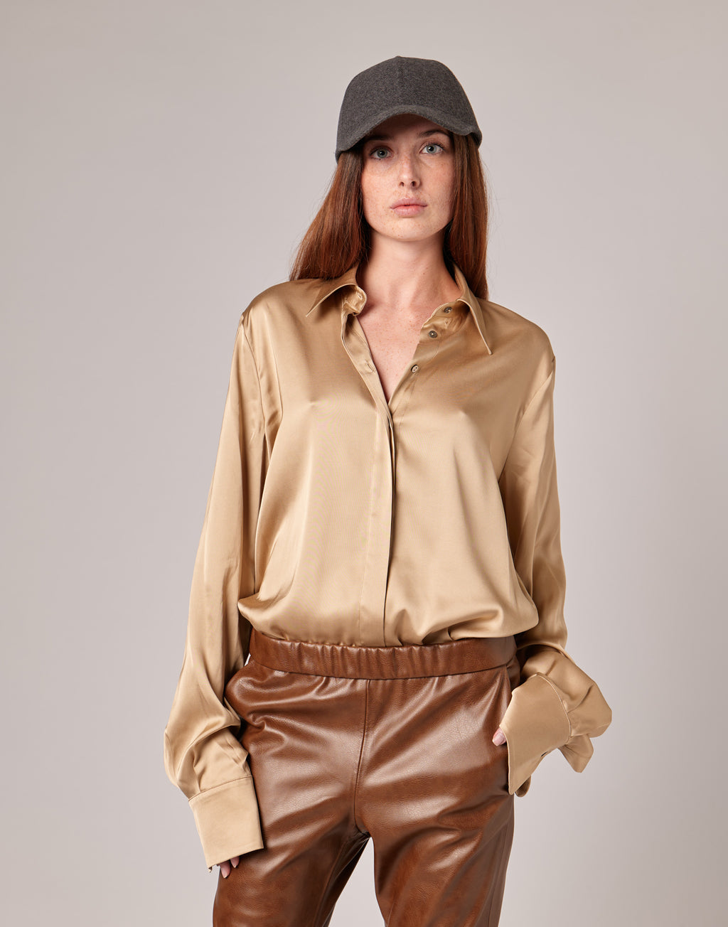 Camicia a Uomo in Raso Stretch Oro