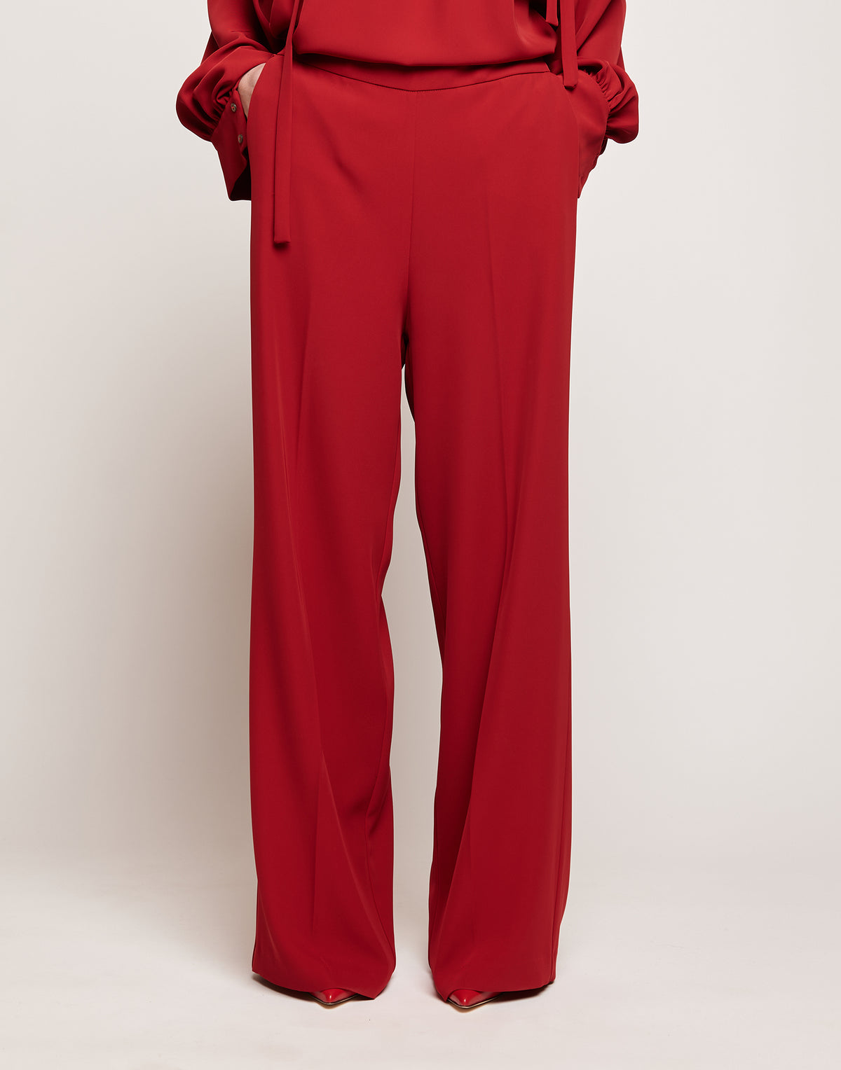 Wide-leg trousers in fluid cady