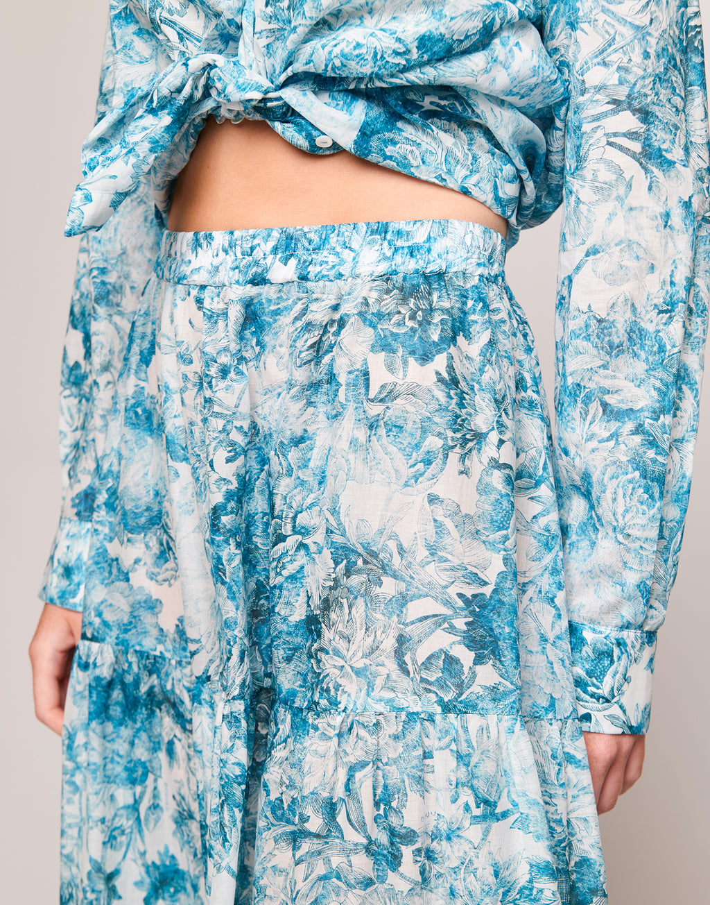 Gonna Lunga a Balze in Mussola Floreale Agata Blu