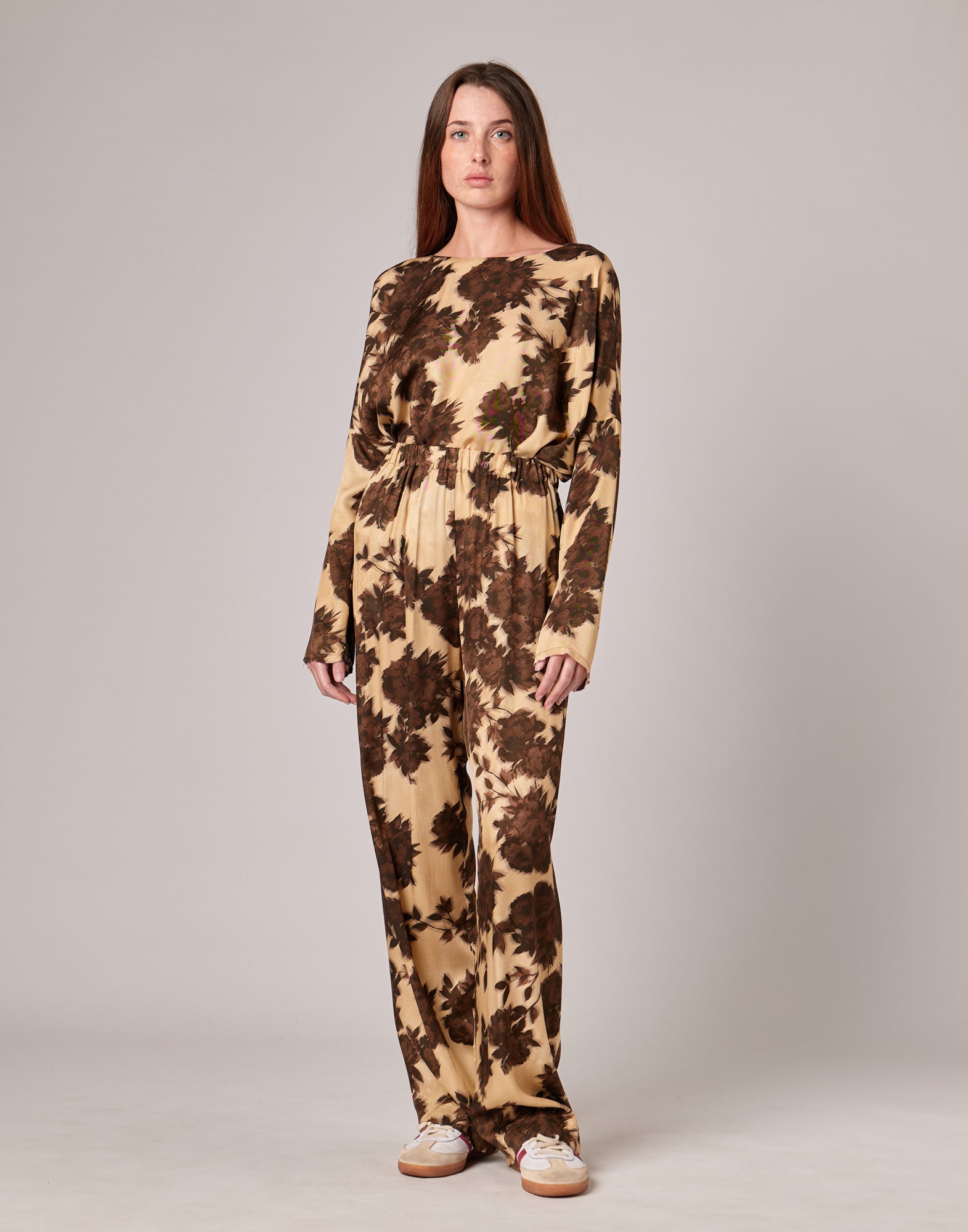 Pantaloni Lunghi Morbidi in Twill con Stampa Floreale
