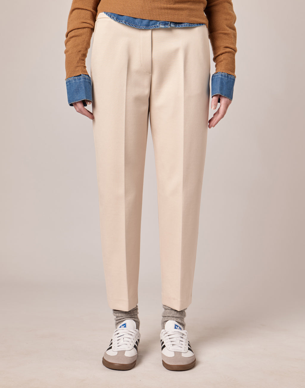 Pantaloni Lunghi con Elastico in Punto Milano Stucco