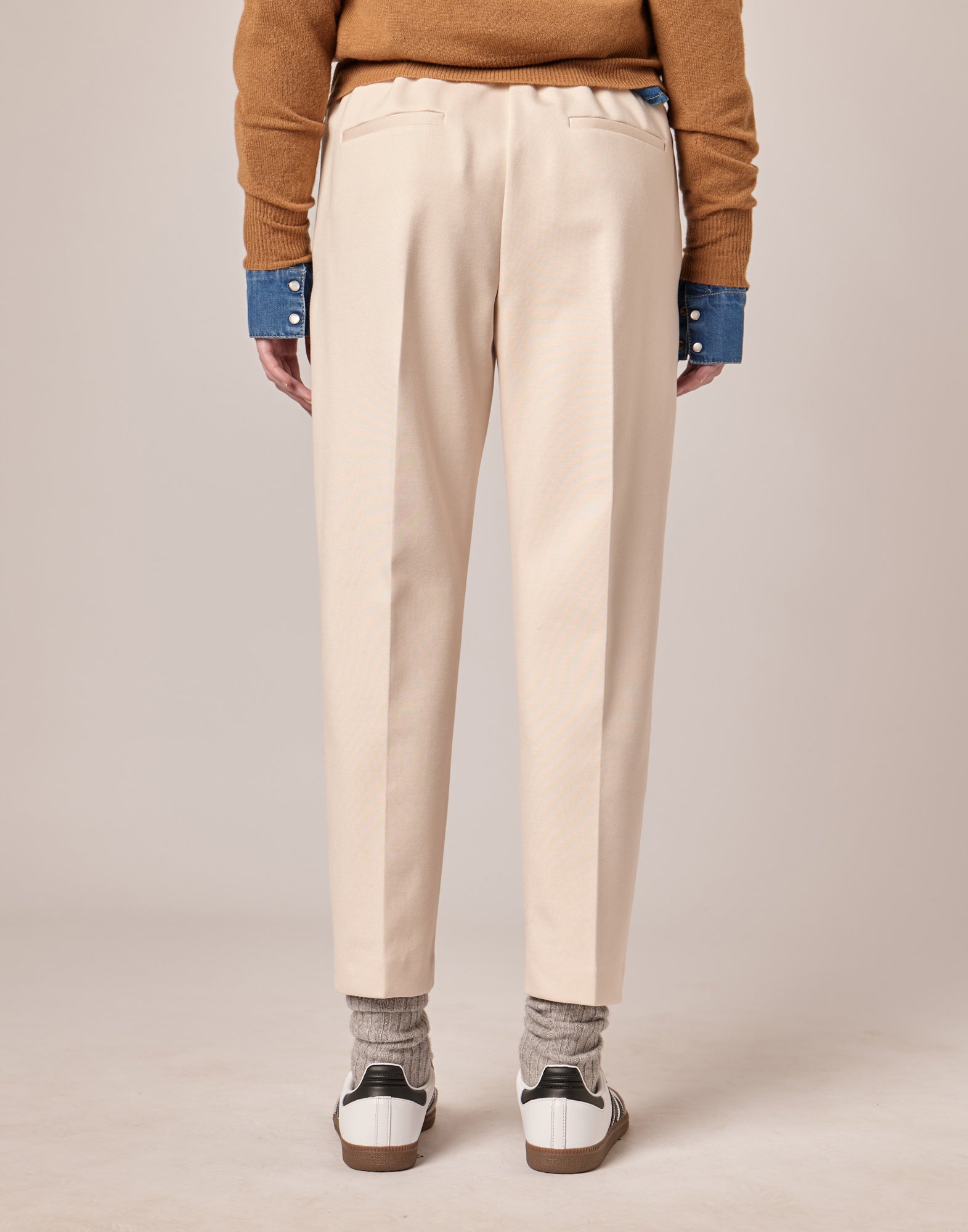 Pantaloni Lunghi con Elastico in Punto Milano Stucco