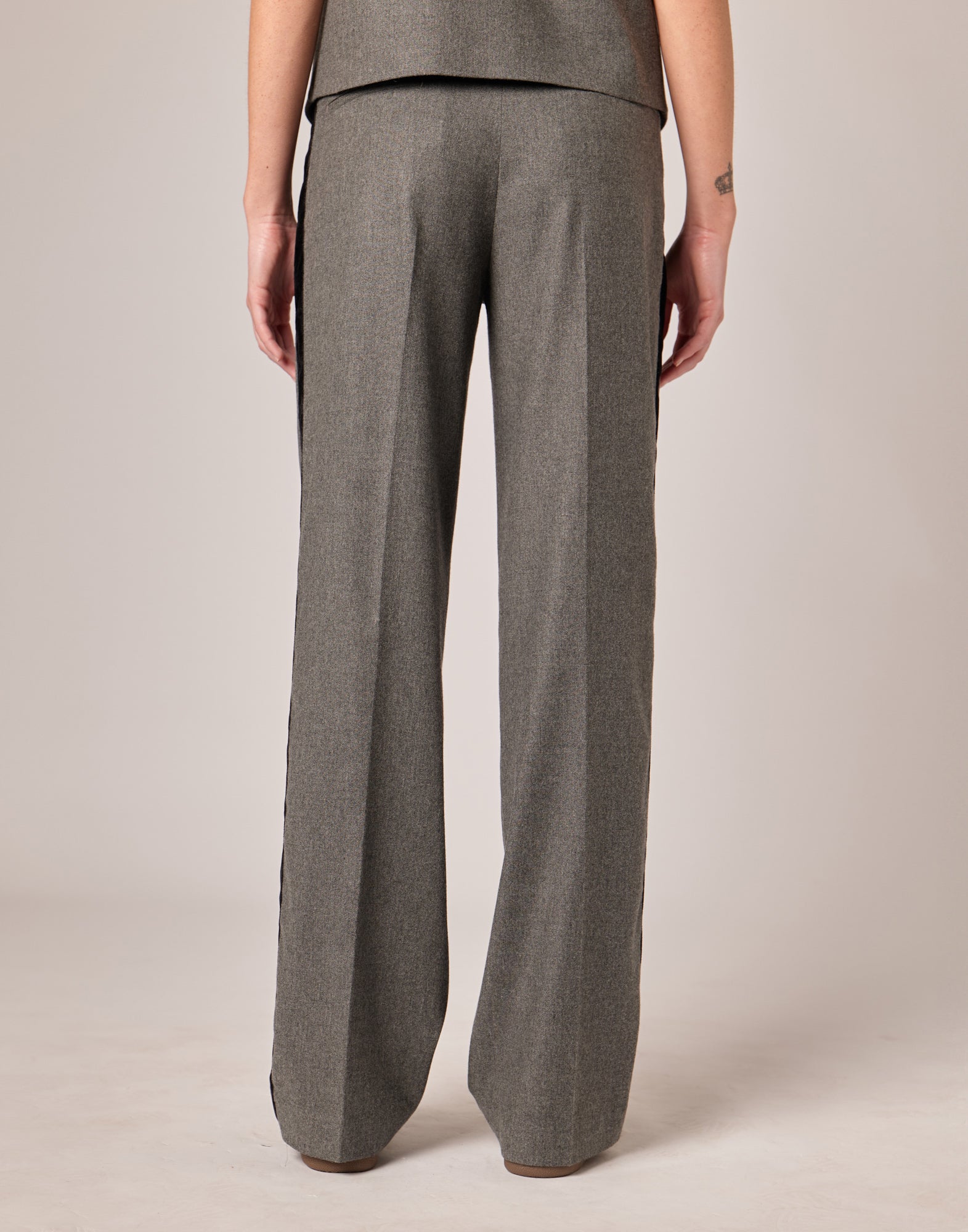 Pantaloni Lunghi in Flanella Misto Lana Stretch Grigio Fumo