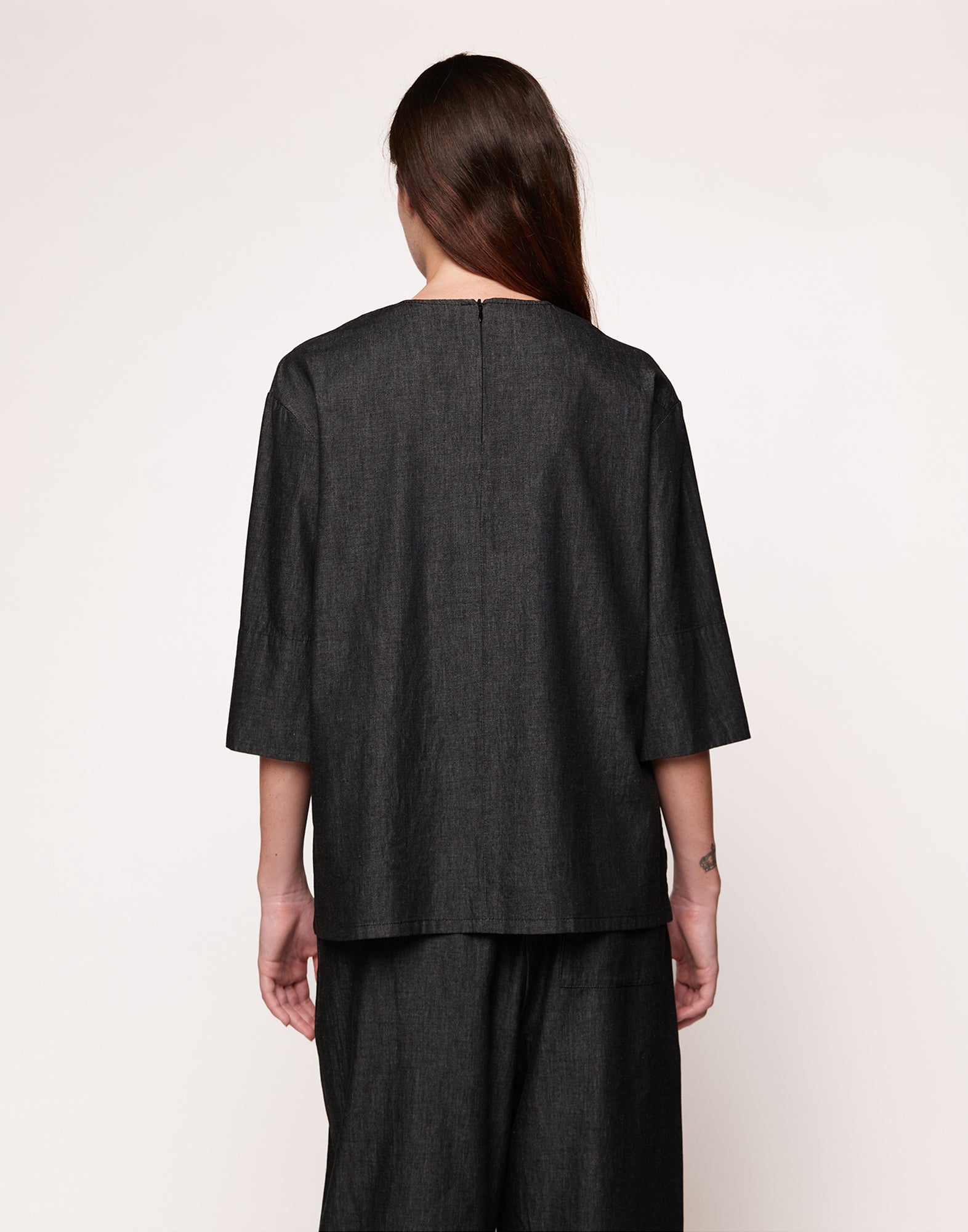 Casacca Girocollo in Taylored Black Denim