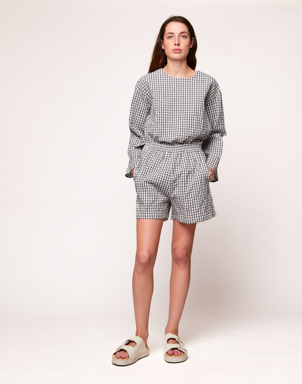 Shorts in Vichy Embossed Off White/Steel