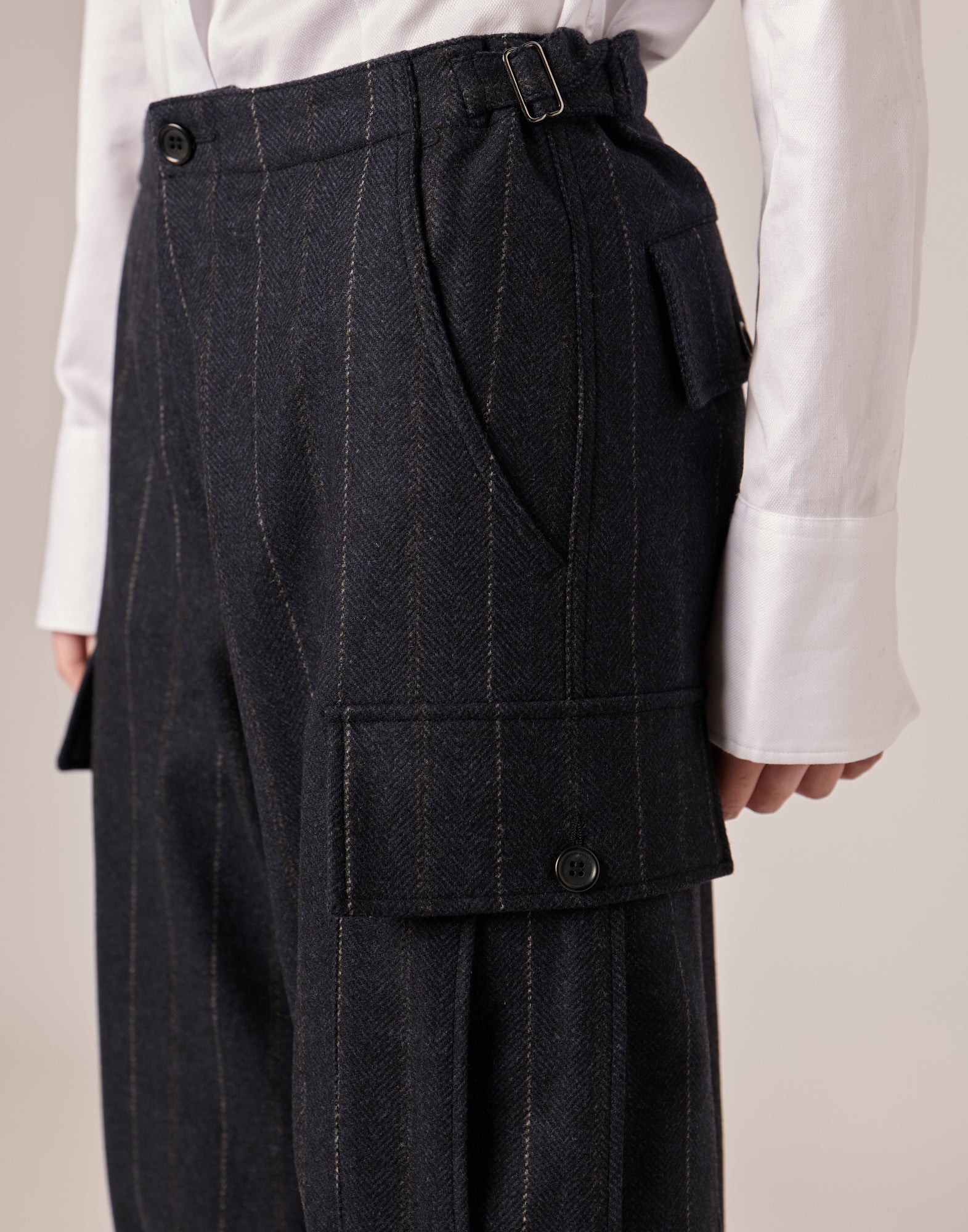 Pantaloni Cargo in Microresca Gessata Stretch