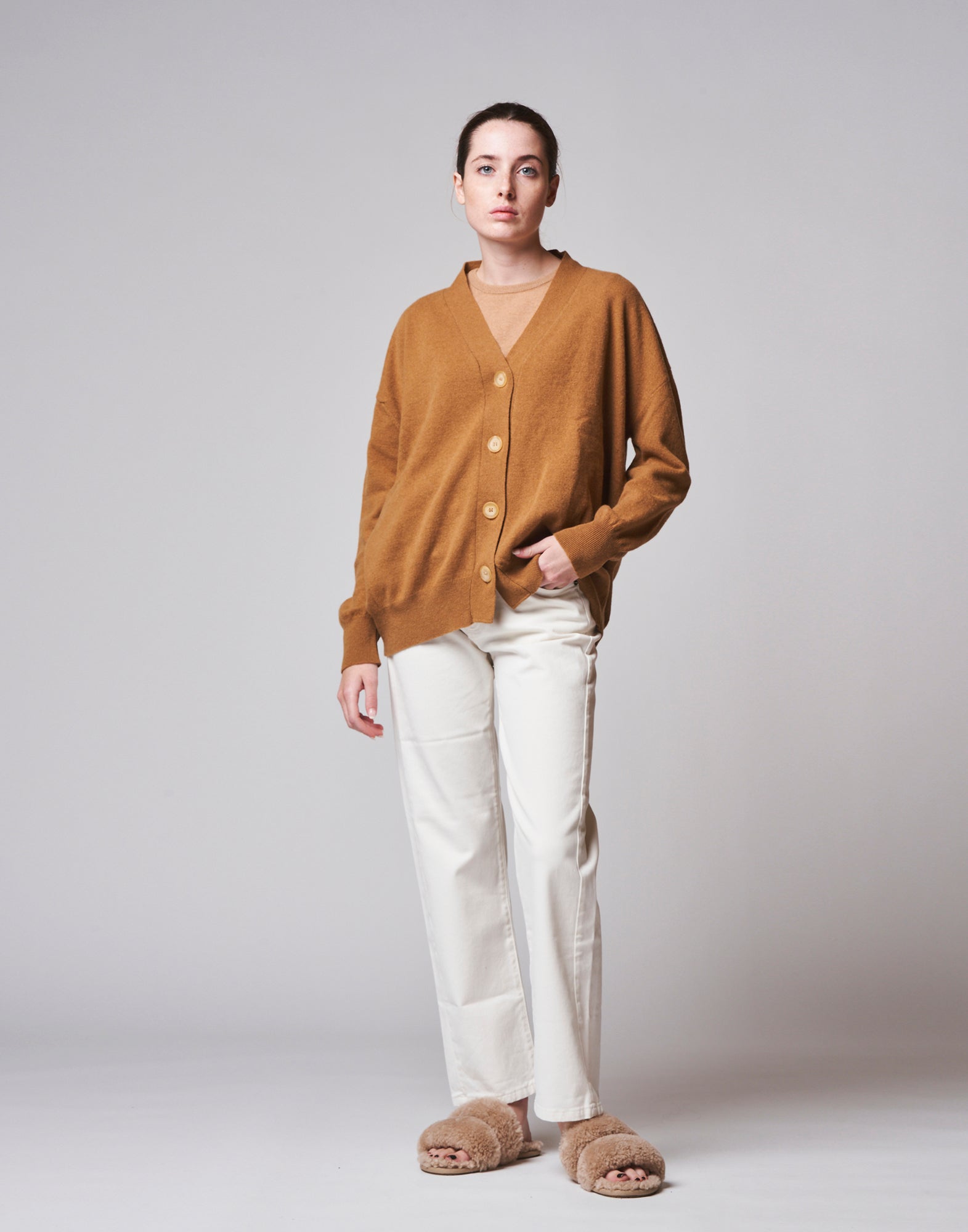 Cardigan ampio in lana e cashmere