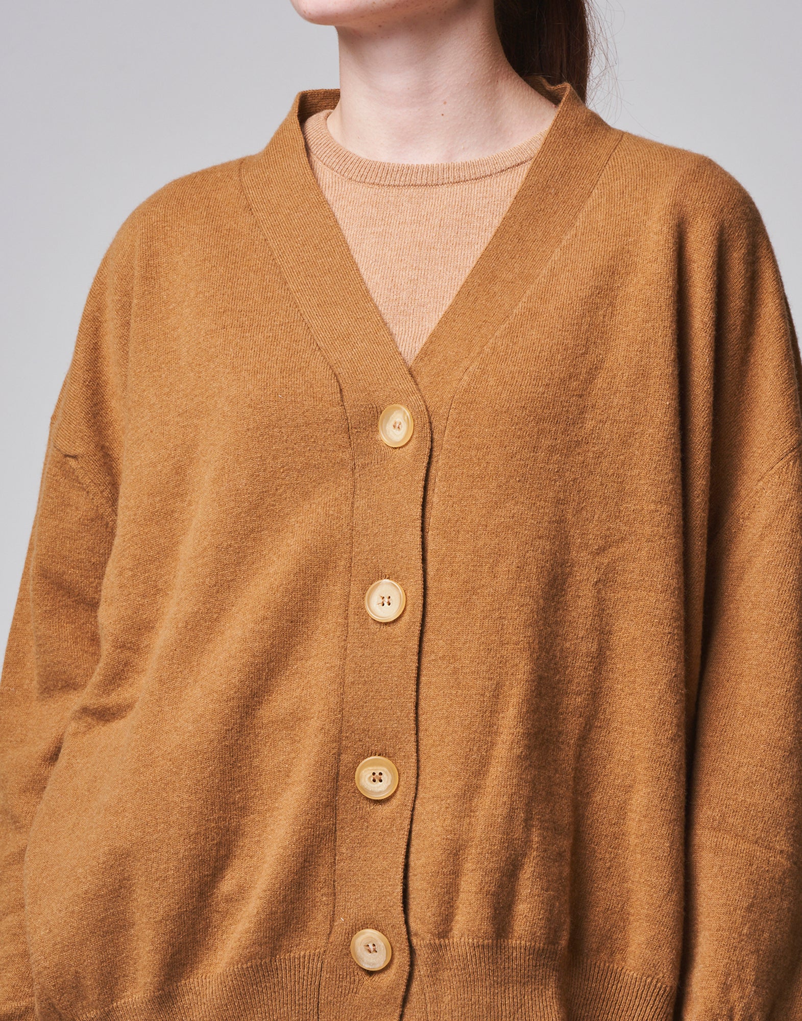 Cardigan ampio in lana e cashmere
