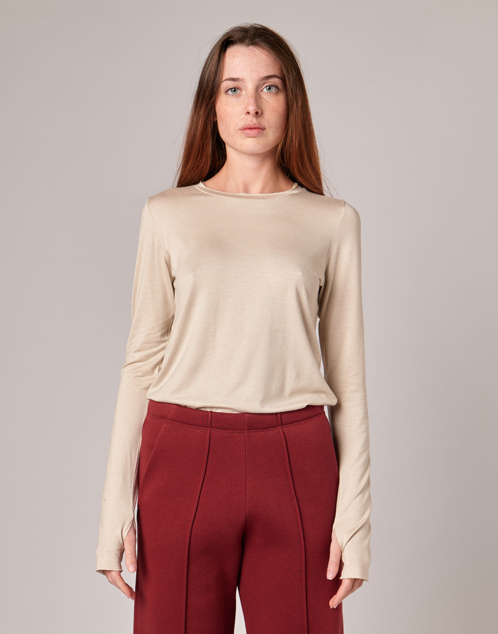 T-shirt a Manica Lunga in Jersey di Viscosa Stretch Stucco