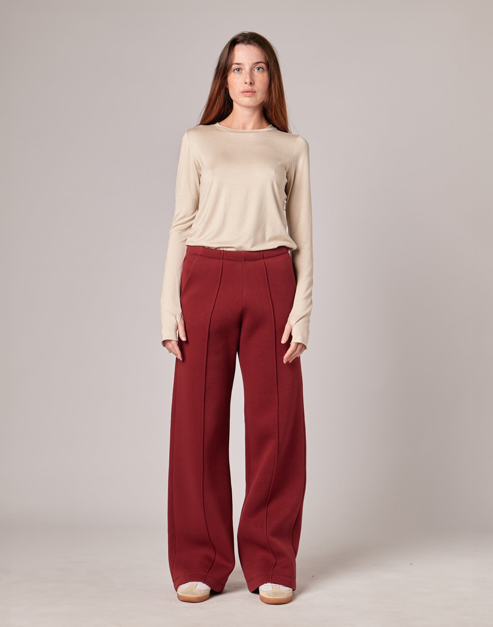 T-shirt a Manica Lunga in Jersey di Viscosa Stretch Stucco