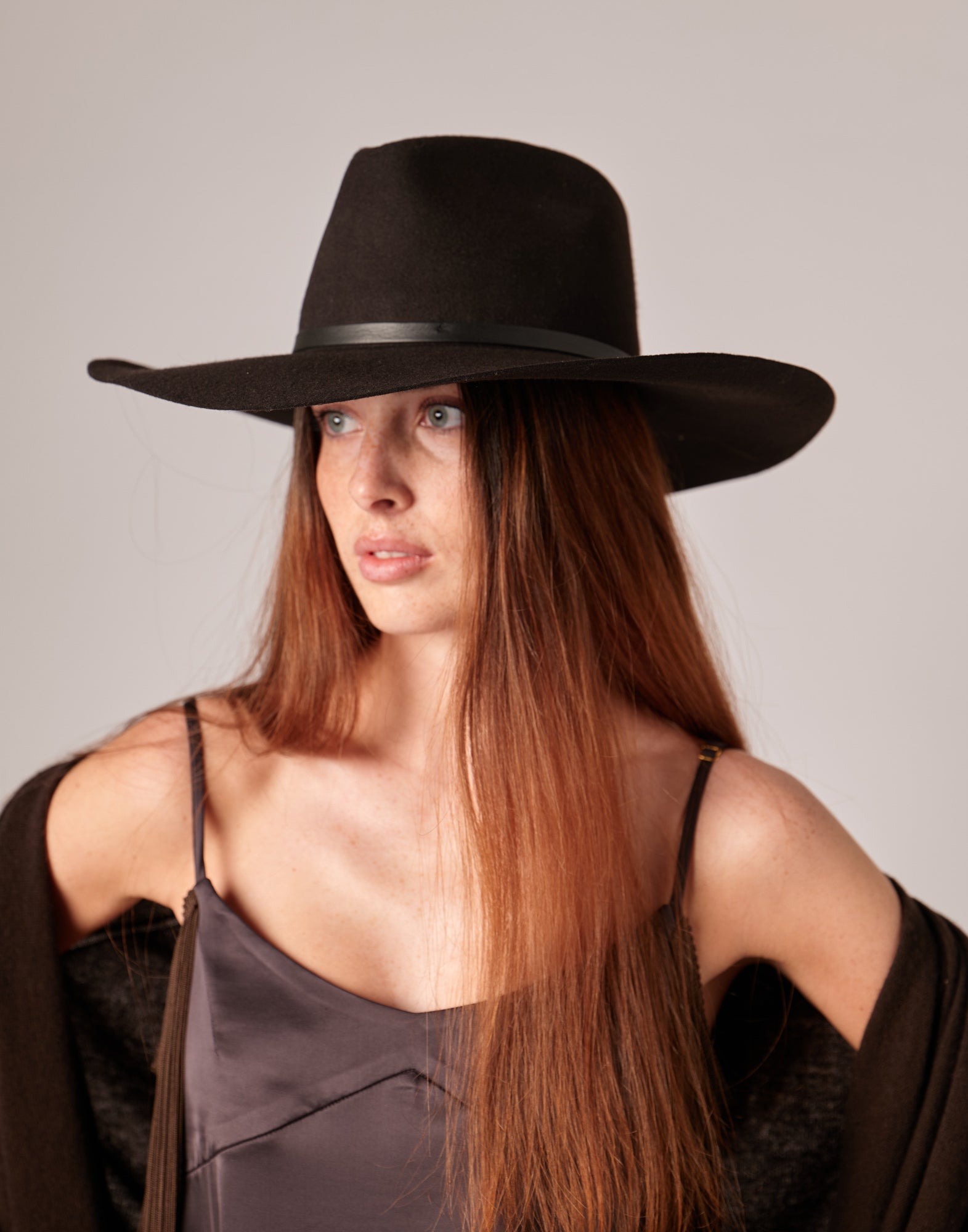 Cappello a Tesa Larga in Feltro Ciocco