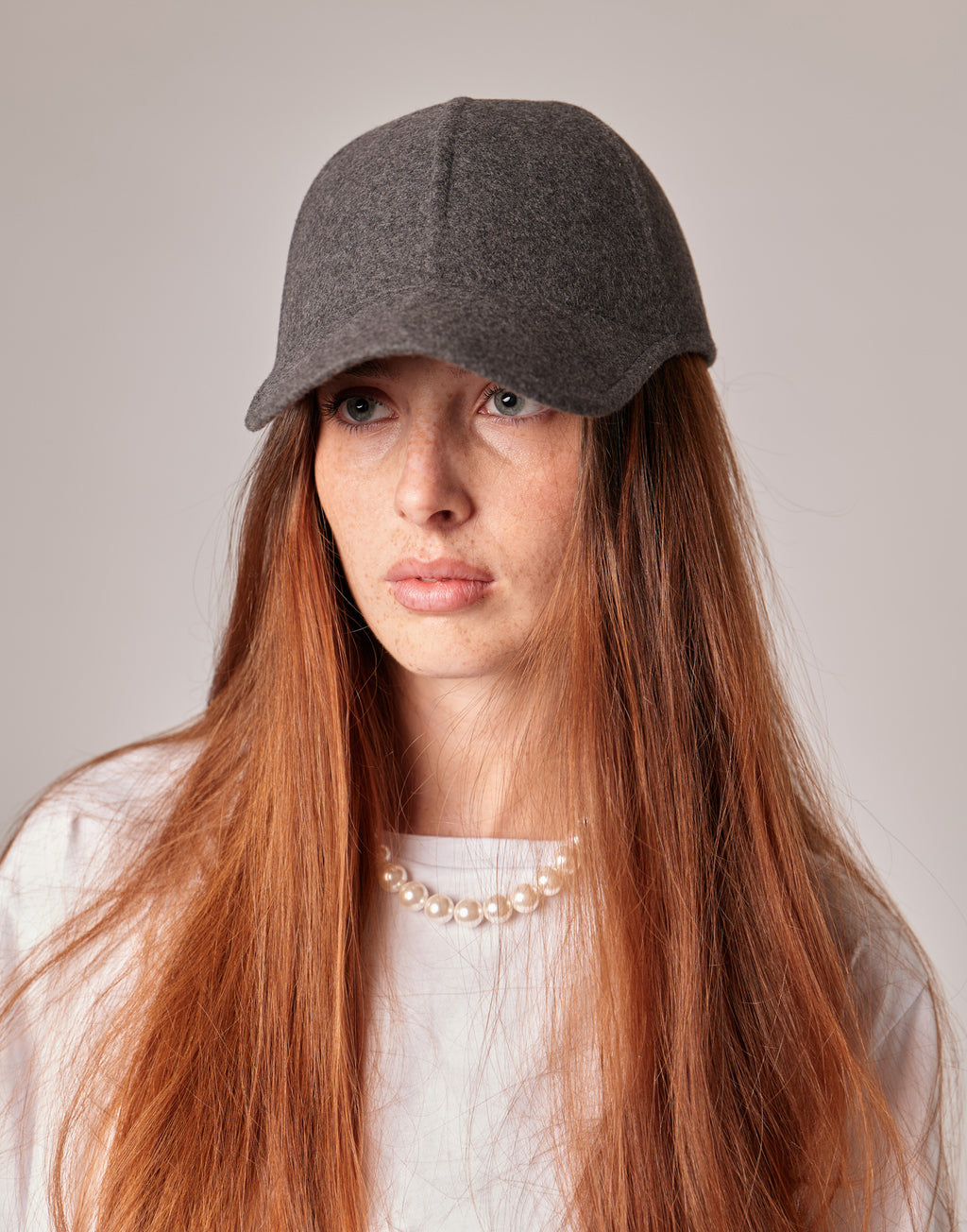 Cappello in Lana con Visiera Grigio Melange