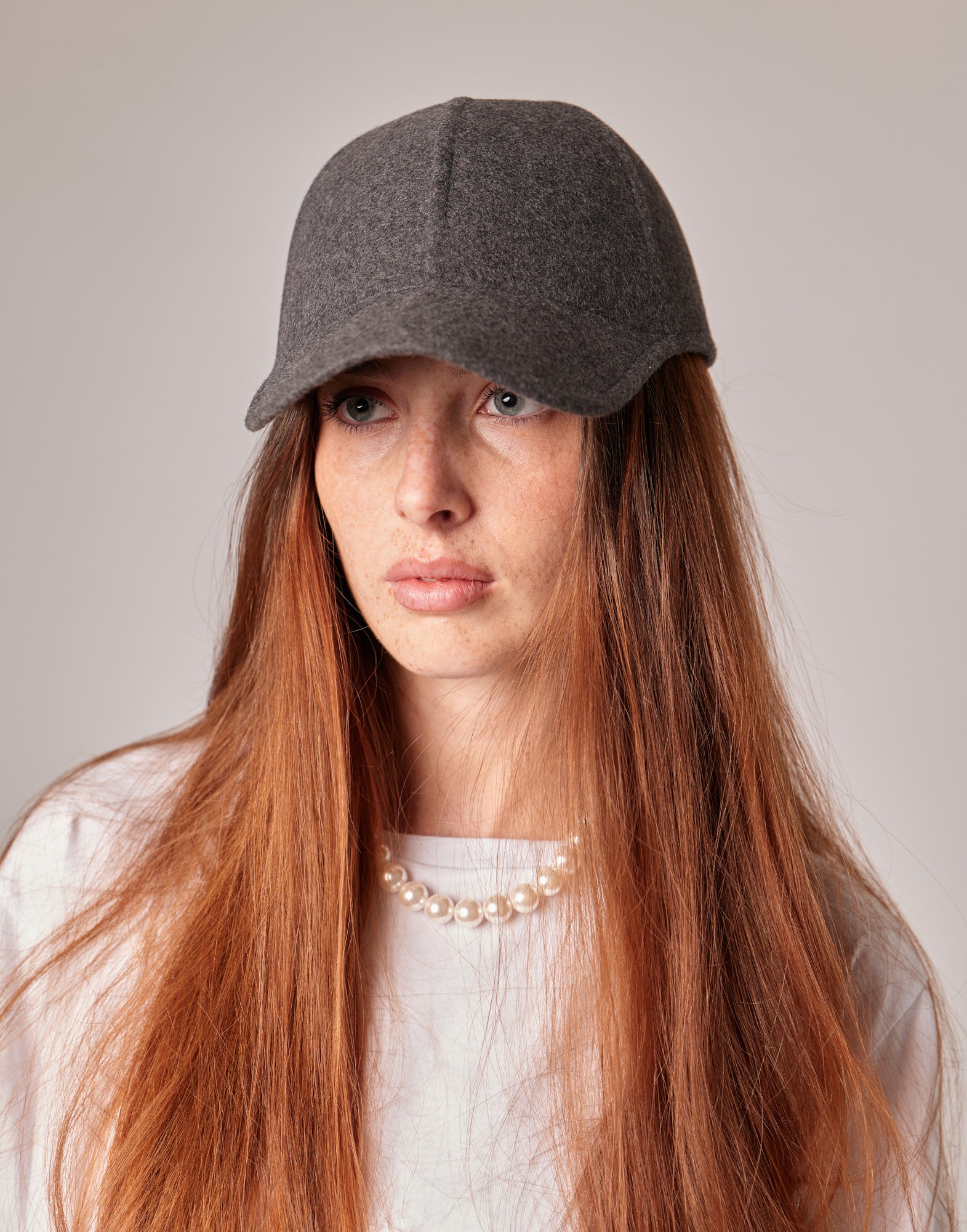 Cappello in Lana con Visiera Grigio Melange