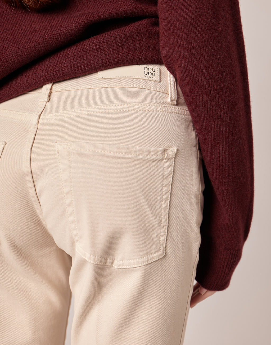 Pantaloni 5 Tasche in Drill Cotone Stretch Stucco