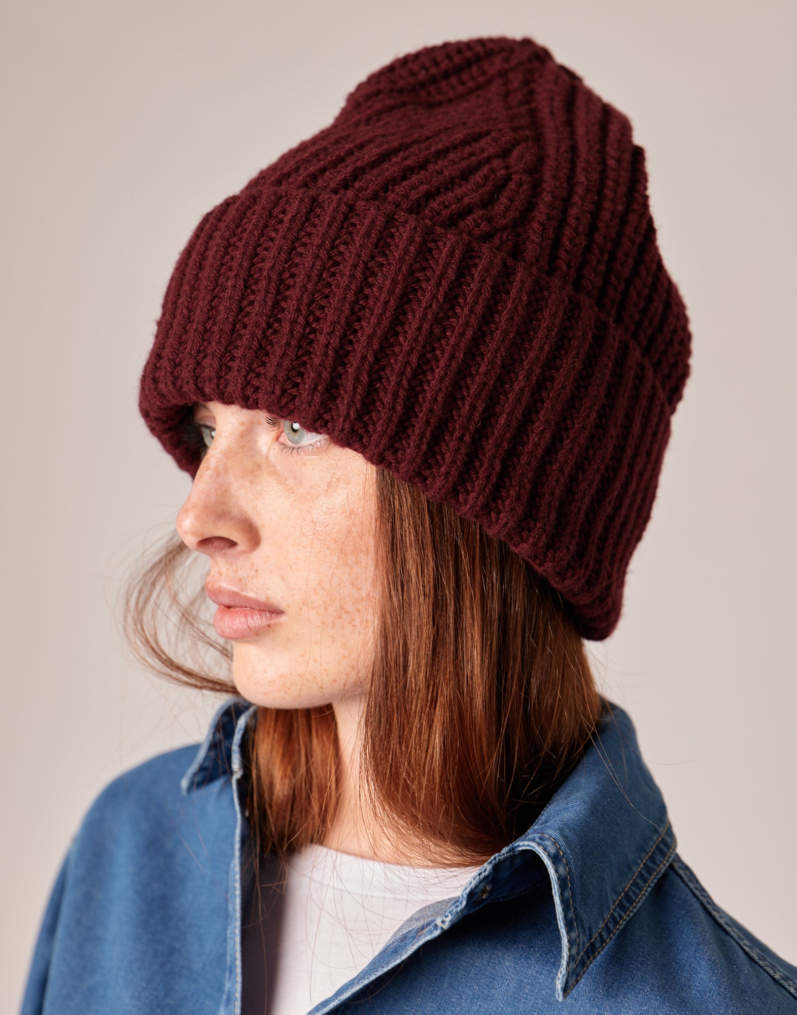 Berretto Over in Lana Cashmere Bordeaux