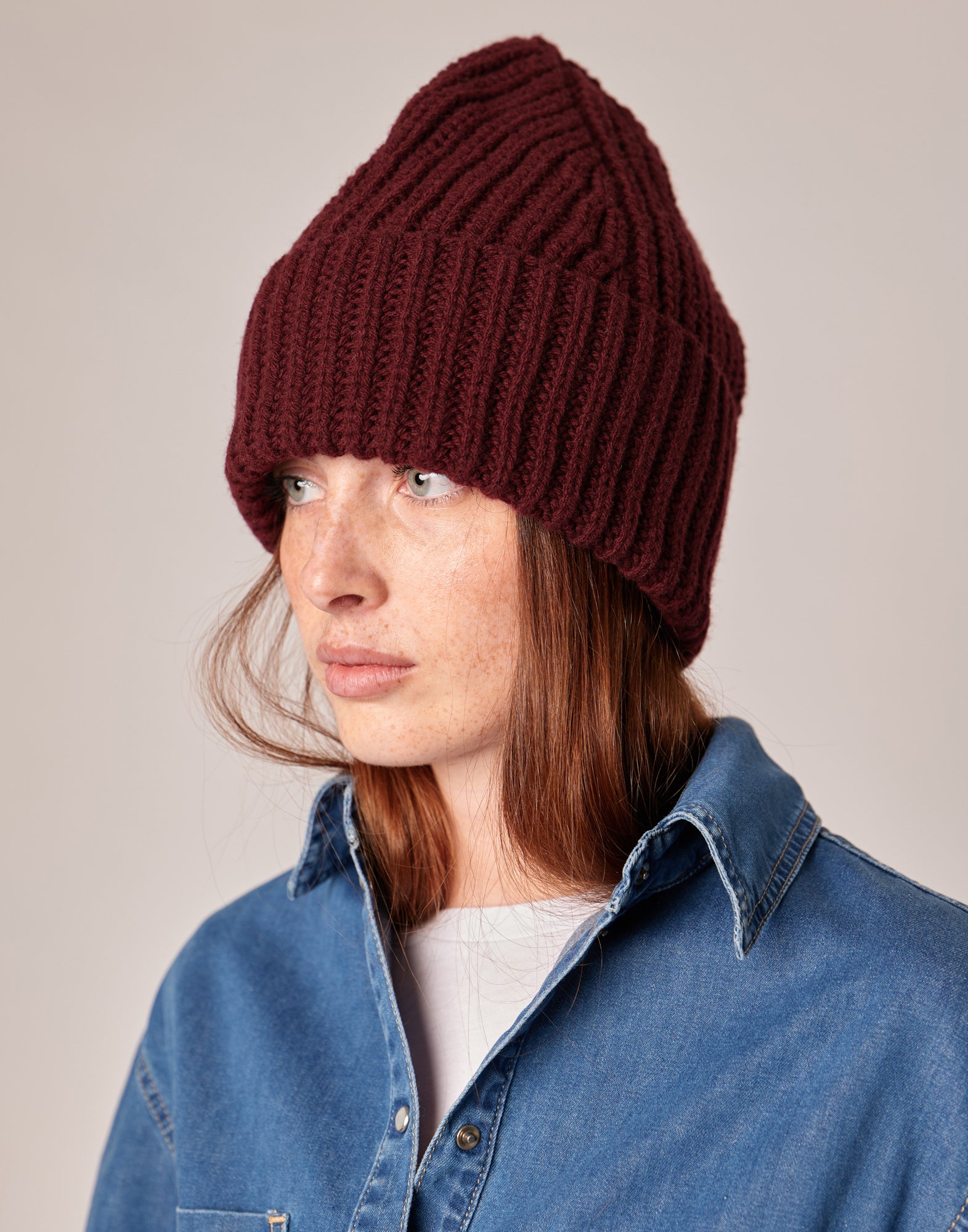 Berretto Over in Lana Cashmere Bordeaux