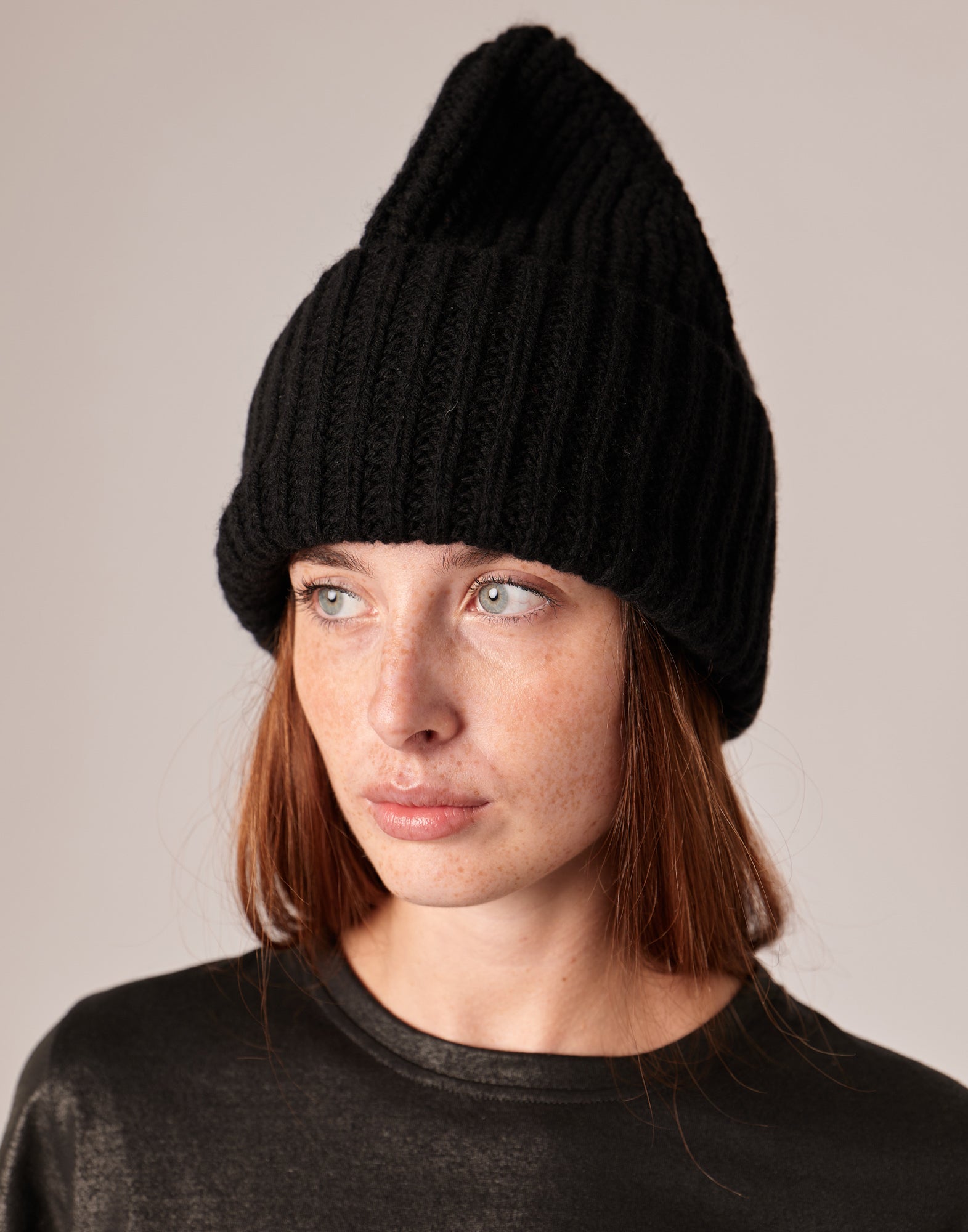 Berretto Over in Lana Cashmere Nero