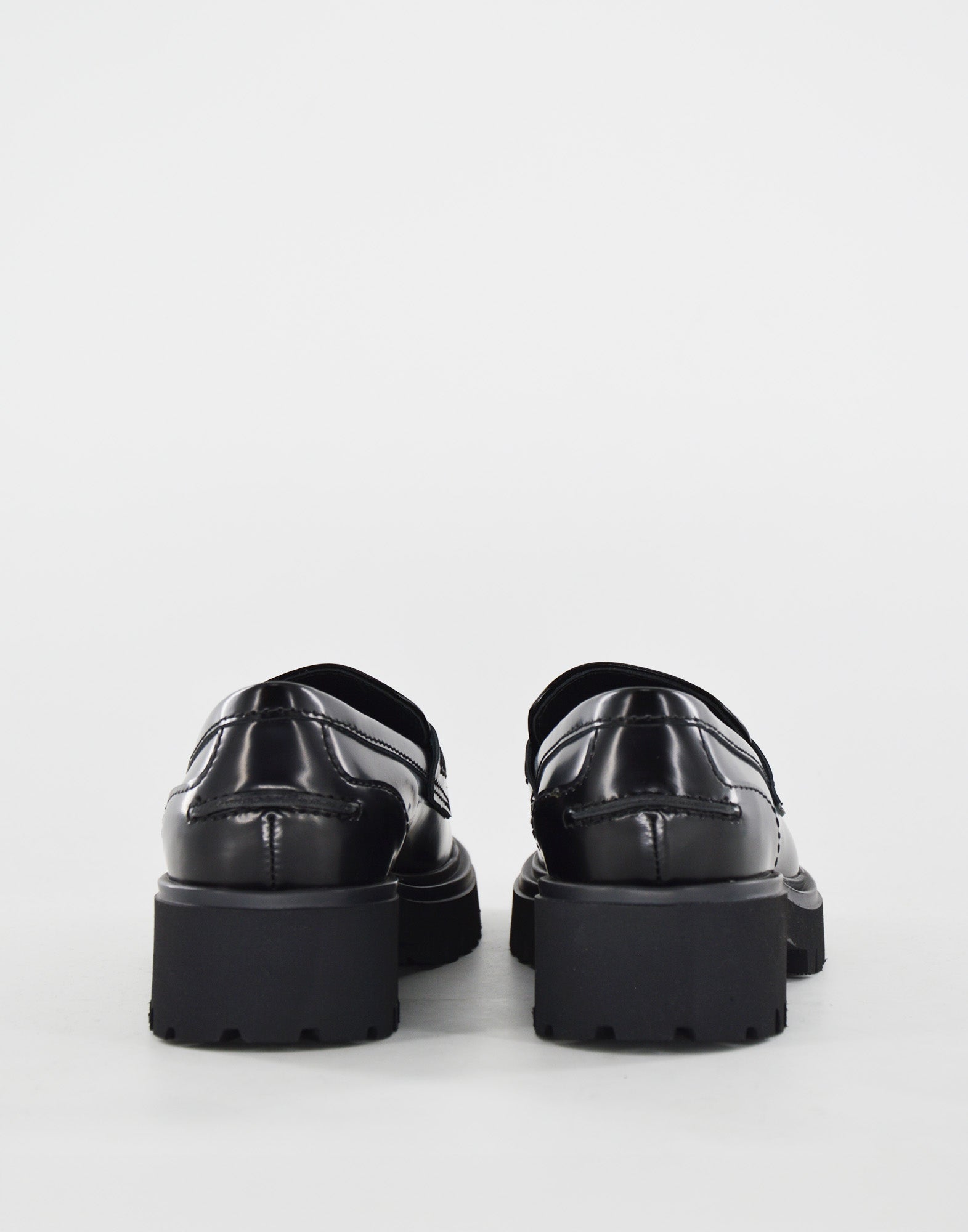 Mocassini Fondo Gomma in Vitello Nero Spazzolato