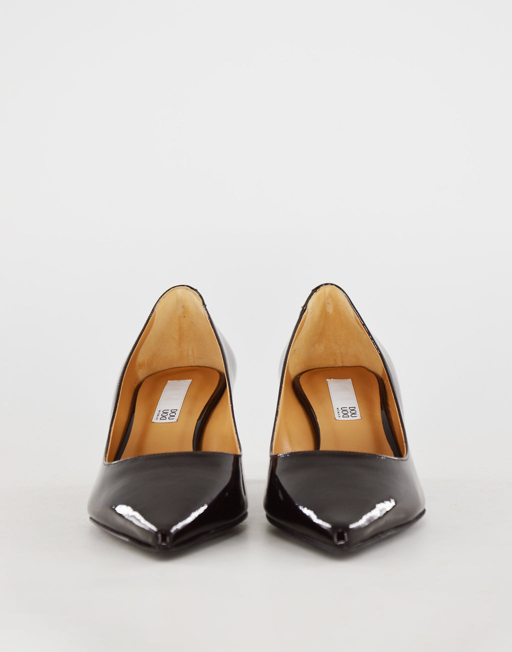 Décolleté in vernice a Punta Testa di Moro