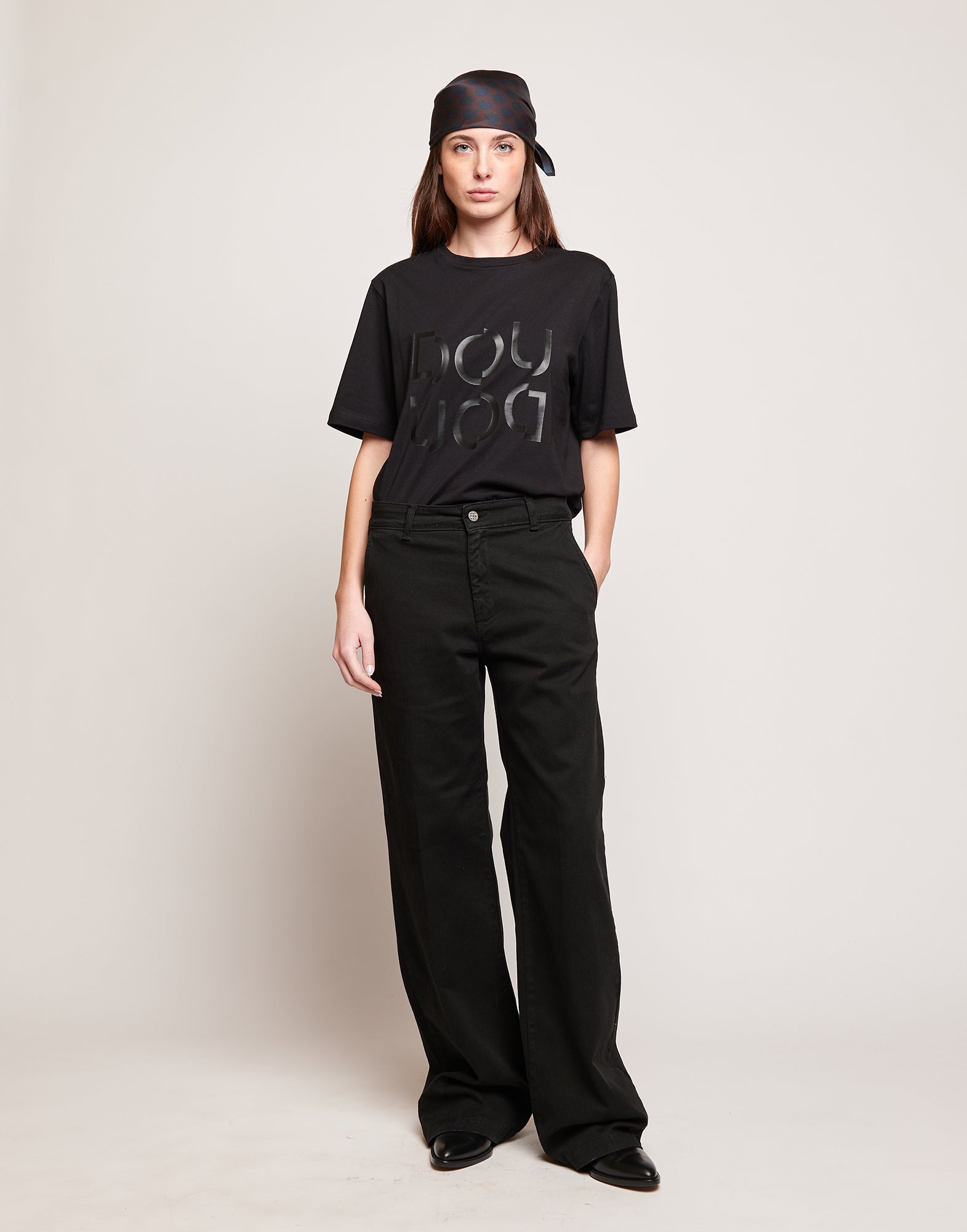 T-shirt Manica Corta con Stampa Logo Nera