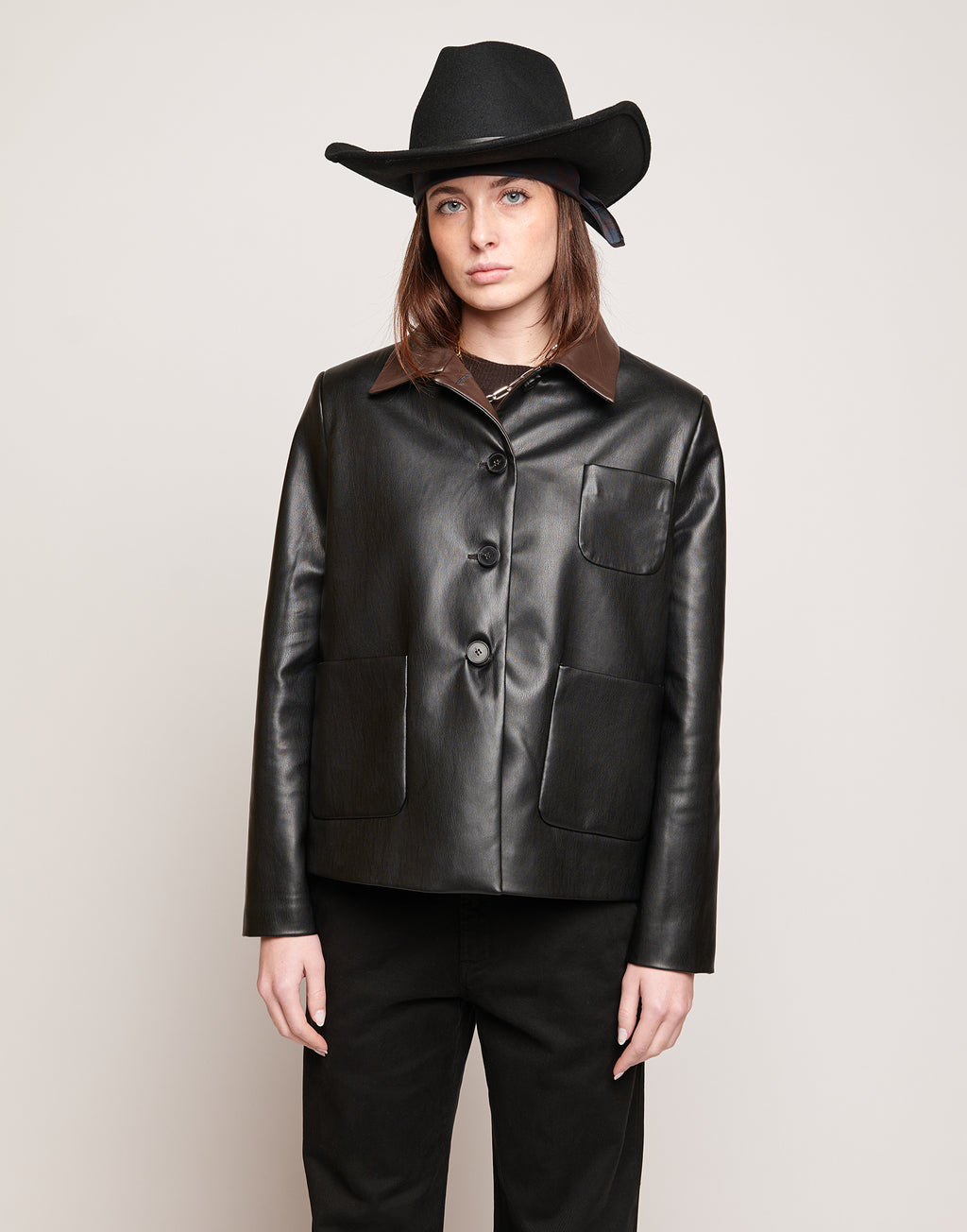 Giacca Scatolina in Eco Soft Leather con Collo a Contrasto Nero/Moro