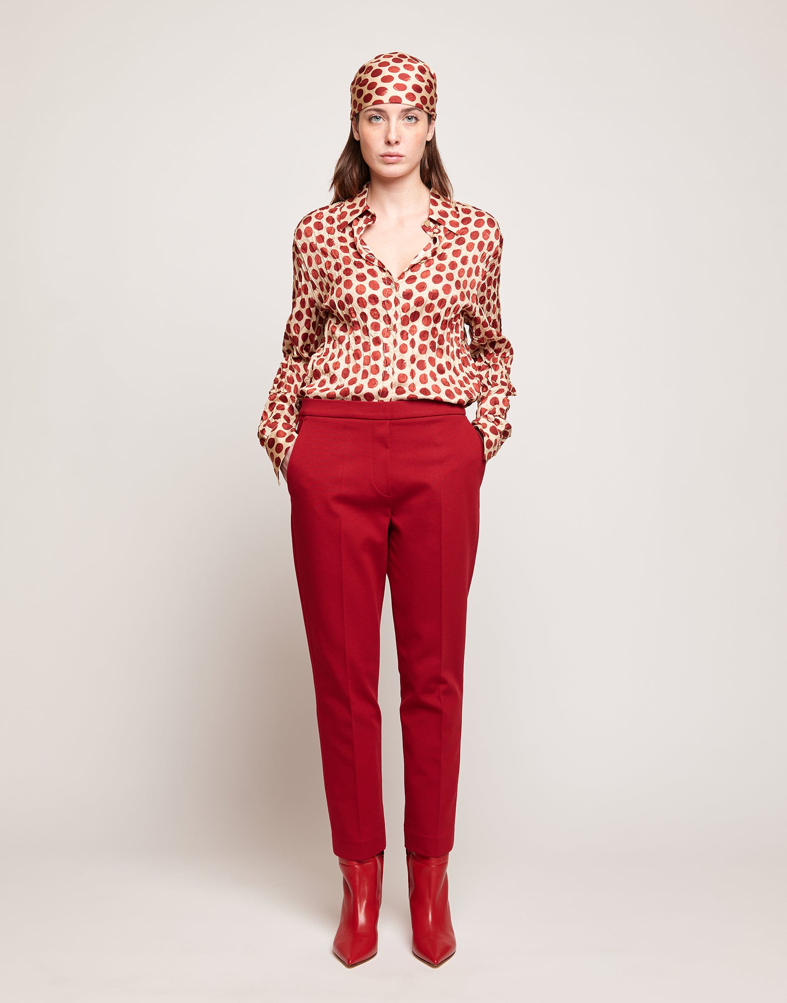 Pantaloni Dritti in Punto Milano con Piega Cherry