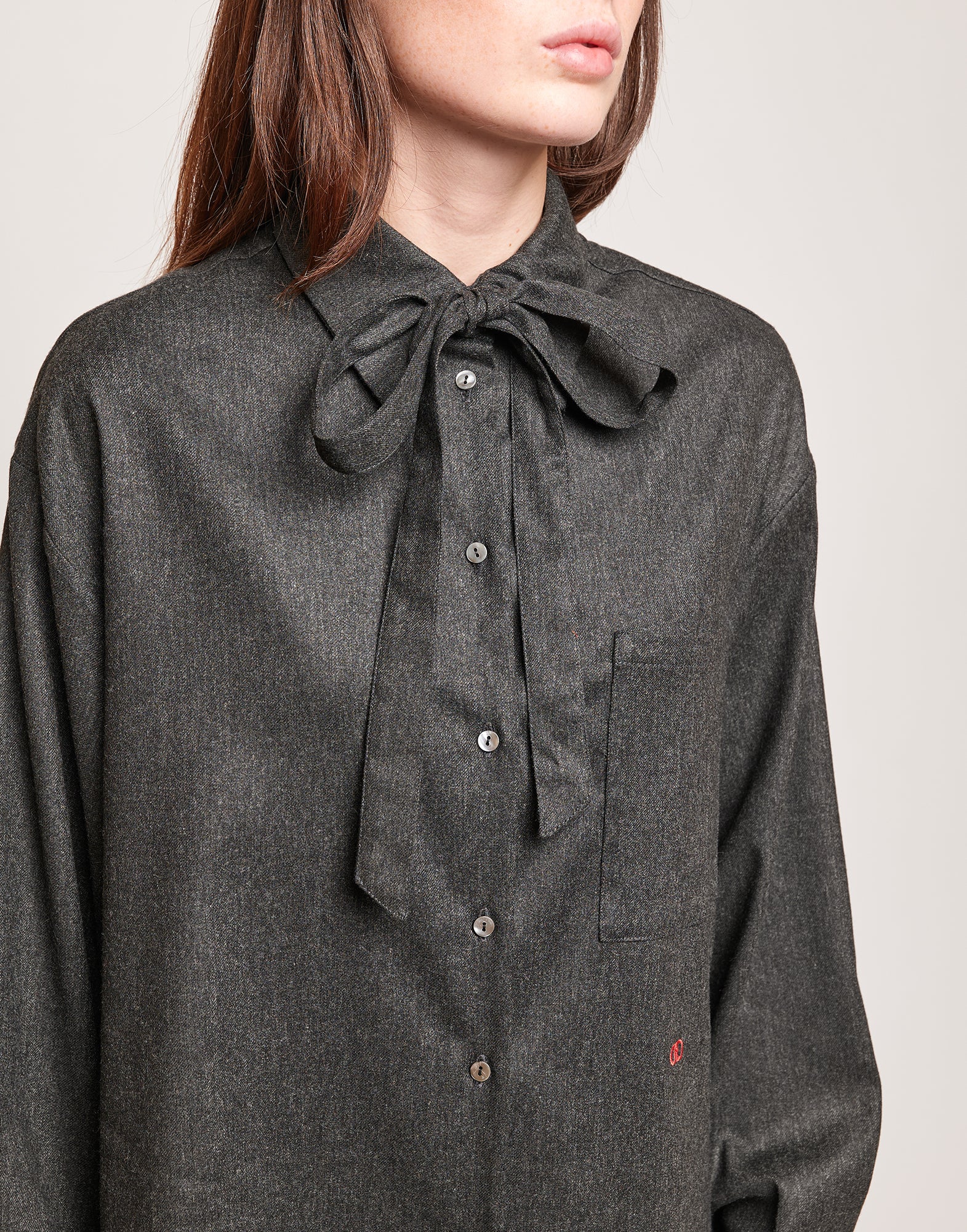 Camicia in Flanella Stretch con Nastro al Collo Grigio Antracite