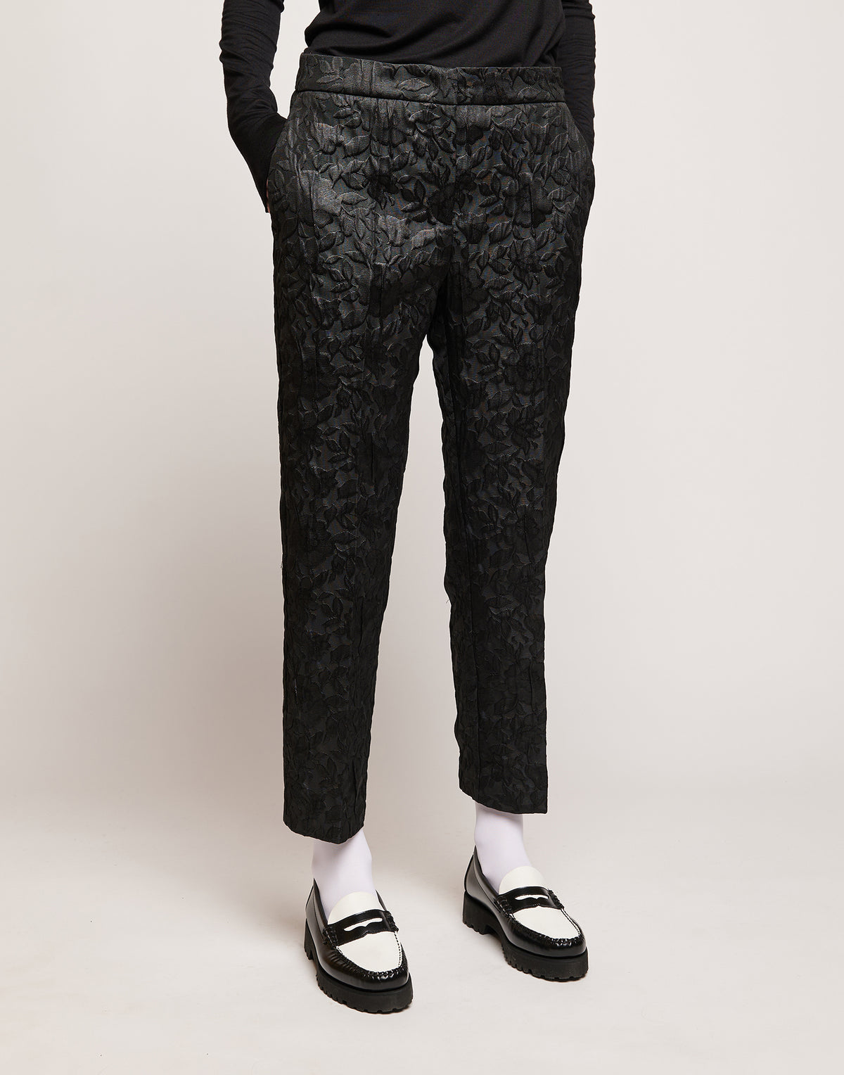 Pantalon en matelassé floral glacé