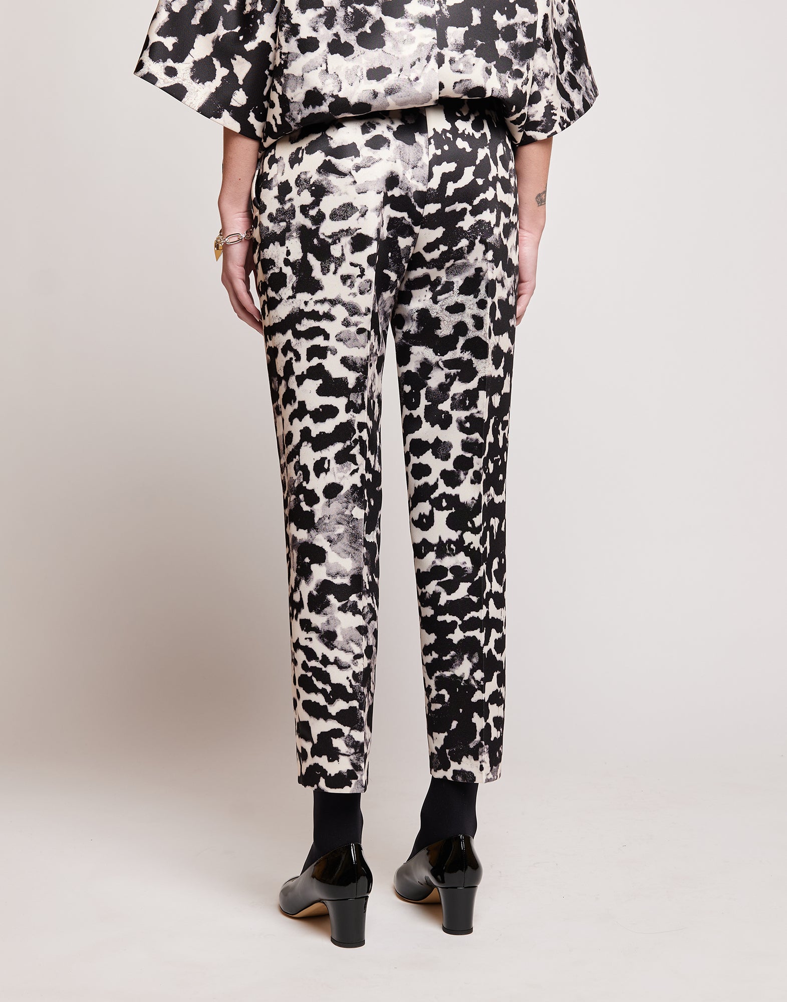 Pantaloni Maschili in Duchesse Stampata Maculata