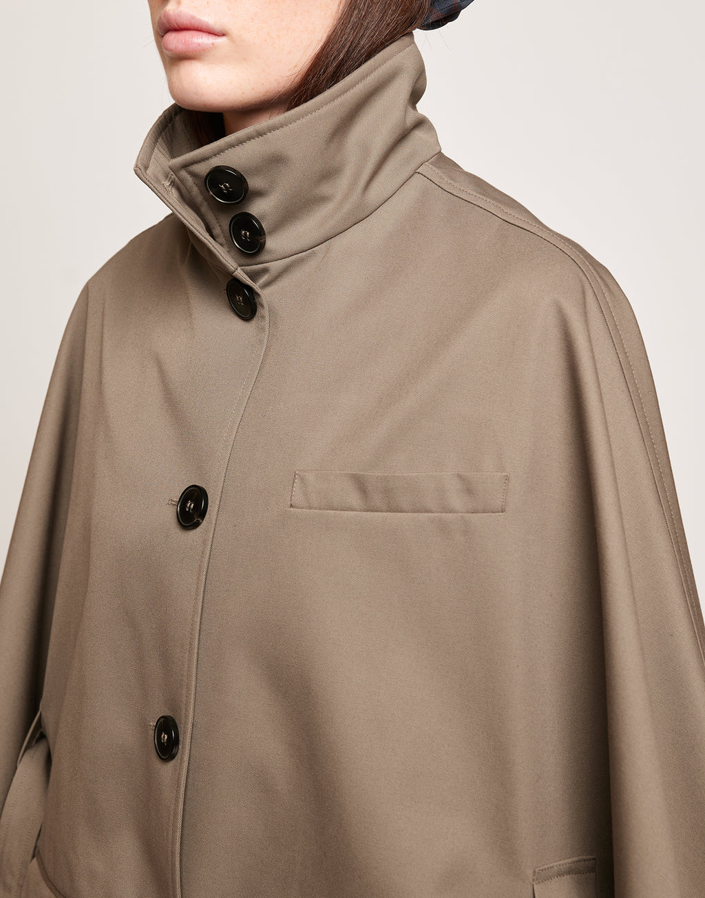 Cappa a Ruota in Tecno Coat Water Repellent Fango