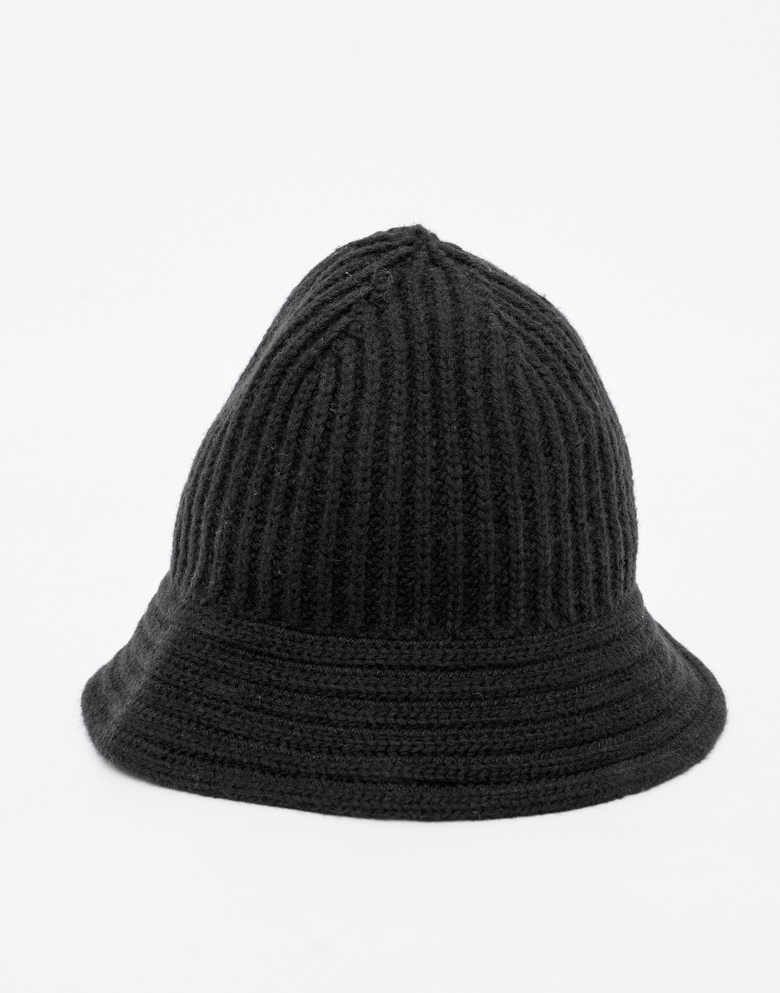 Berretto Cloche in Lana Nero