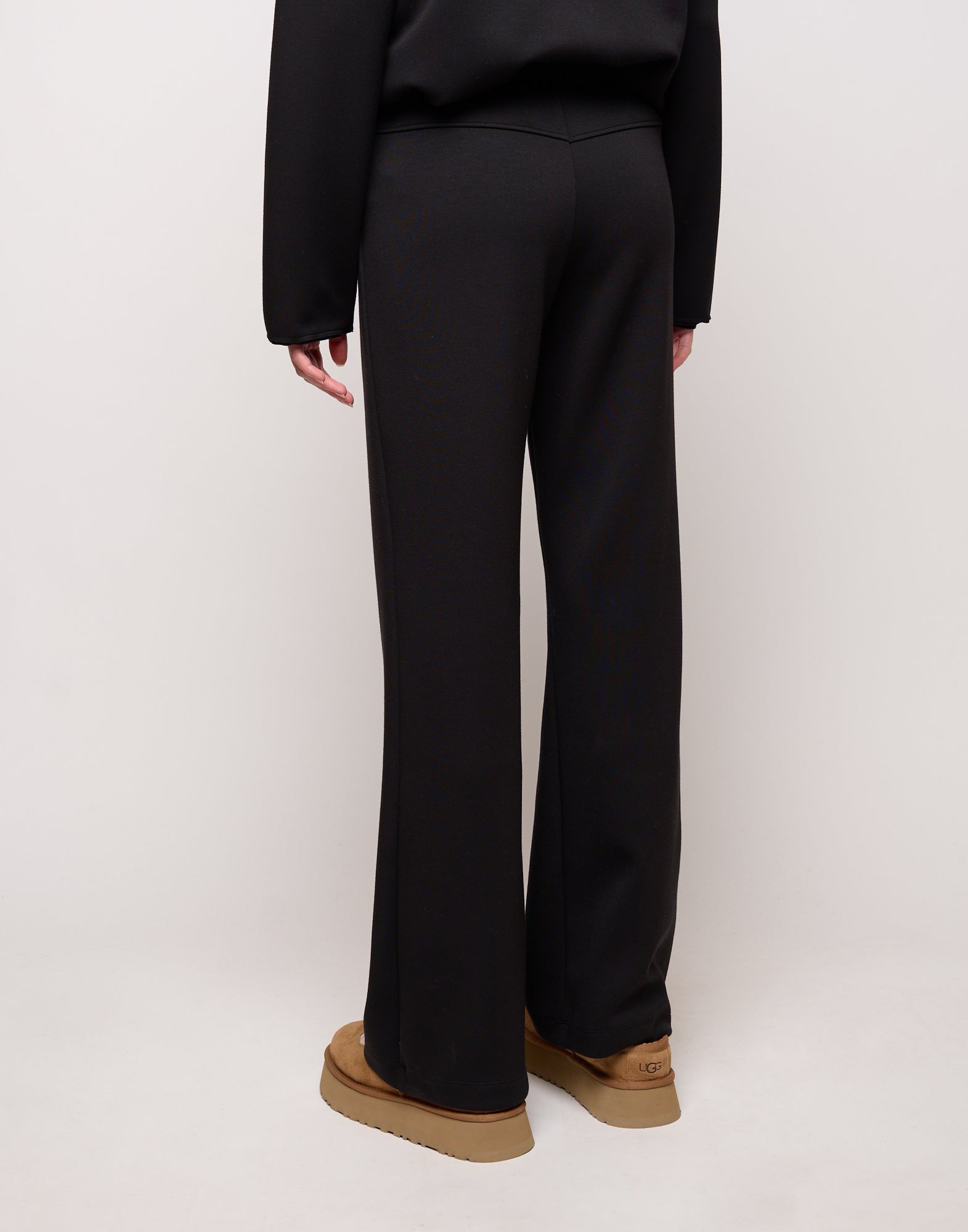 Pantalone Flare in Scuba con Taglio Carré Nero