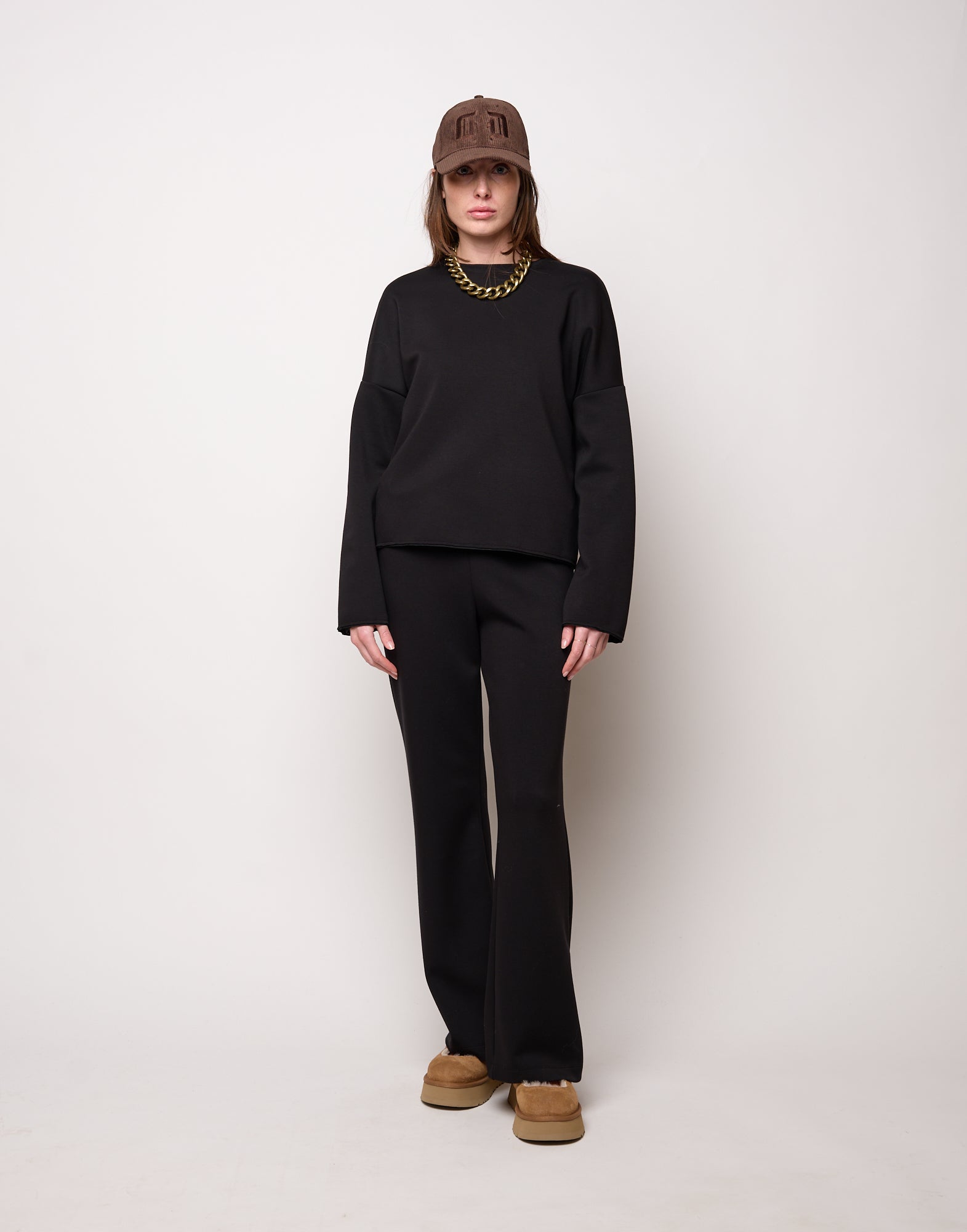 Pantalone Flare in Scuba con Taglio Carré Nero