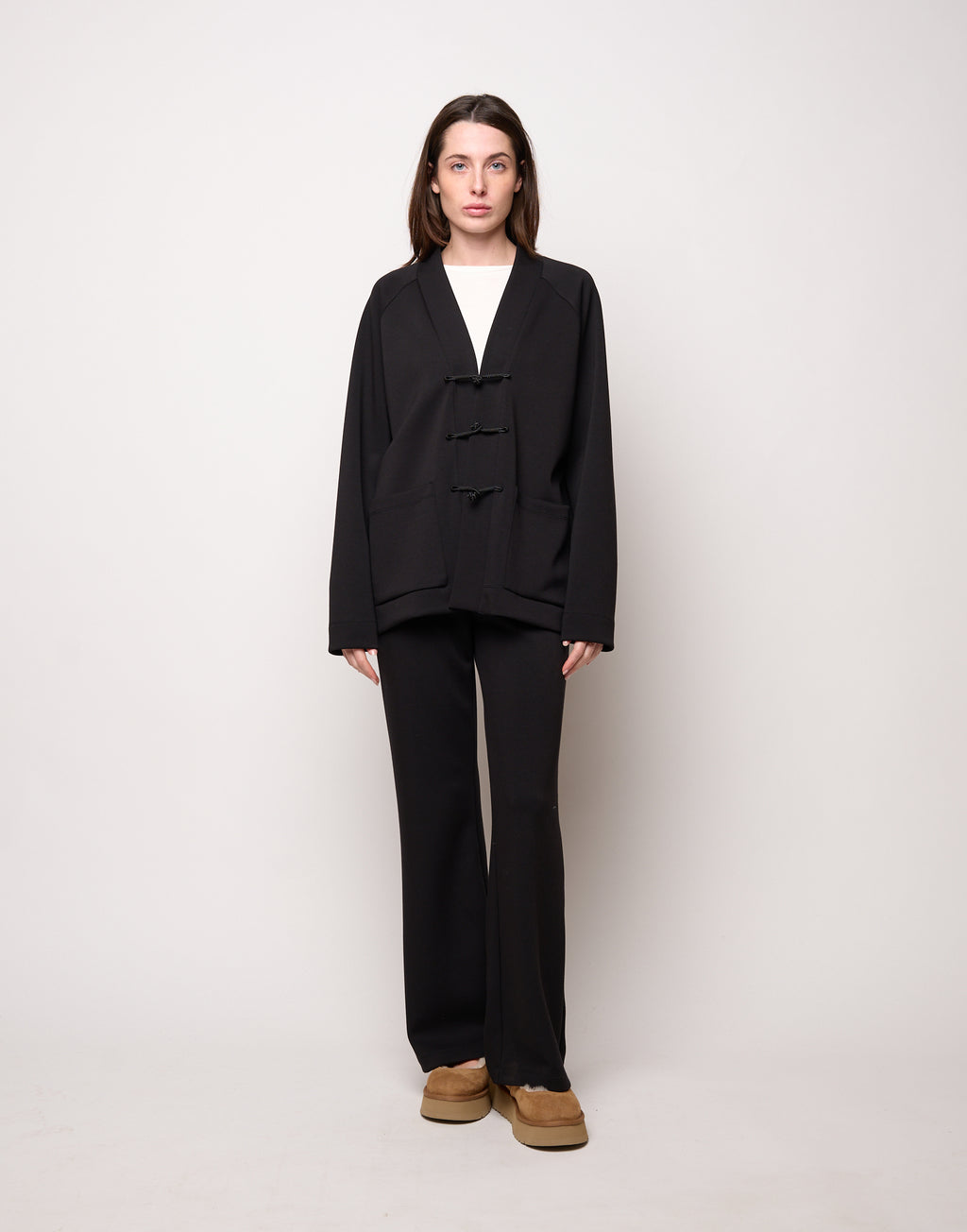 Cardigan Raglan con Alamari Nero