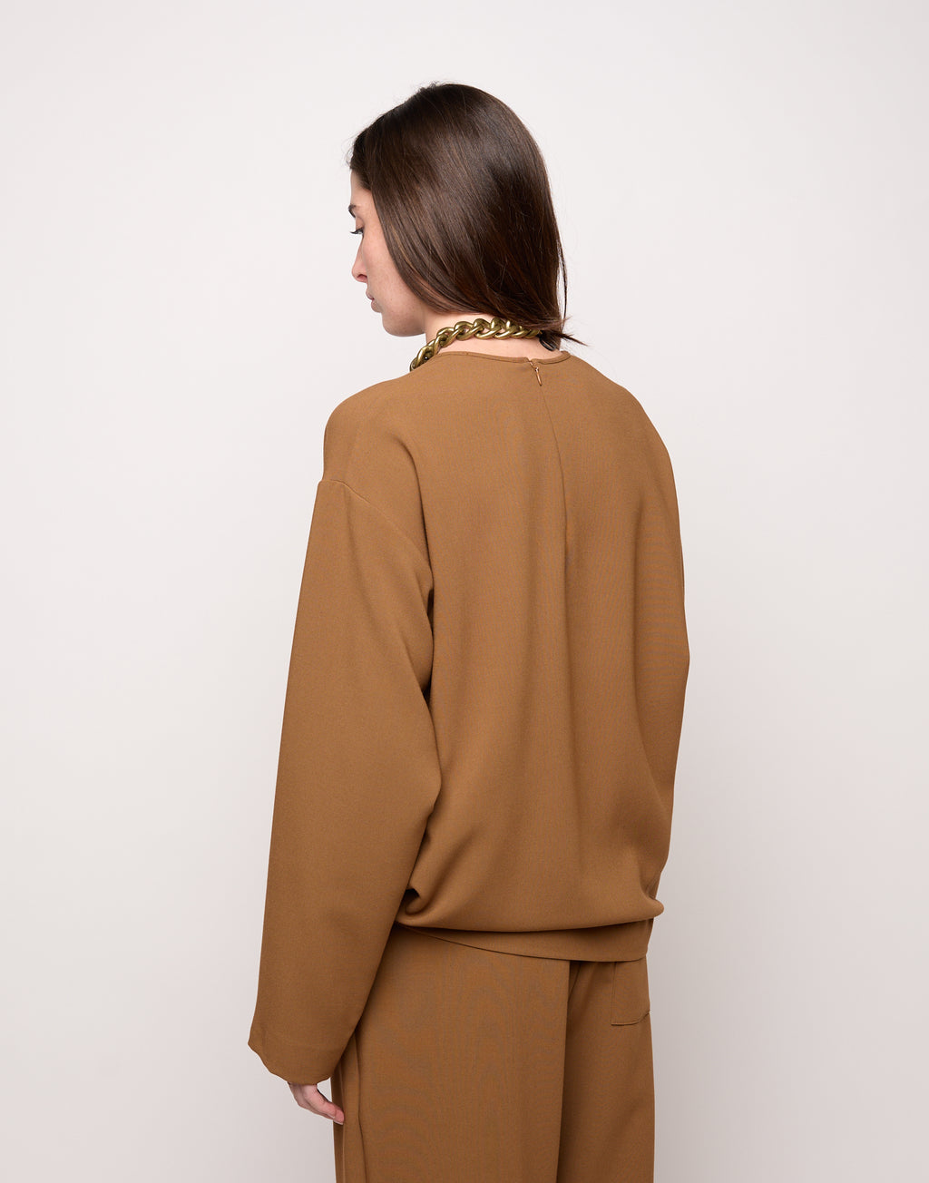 Blusa Scollo Tondo in Doppio Crepe Stretch Cannella