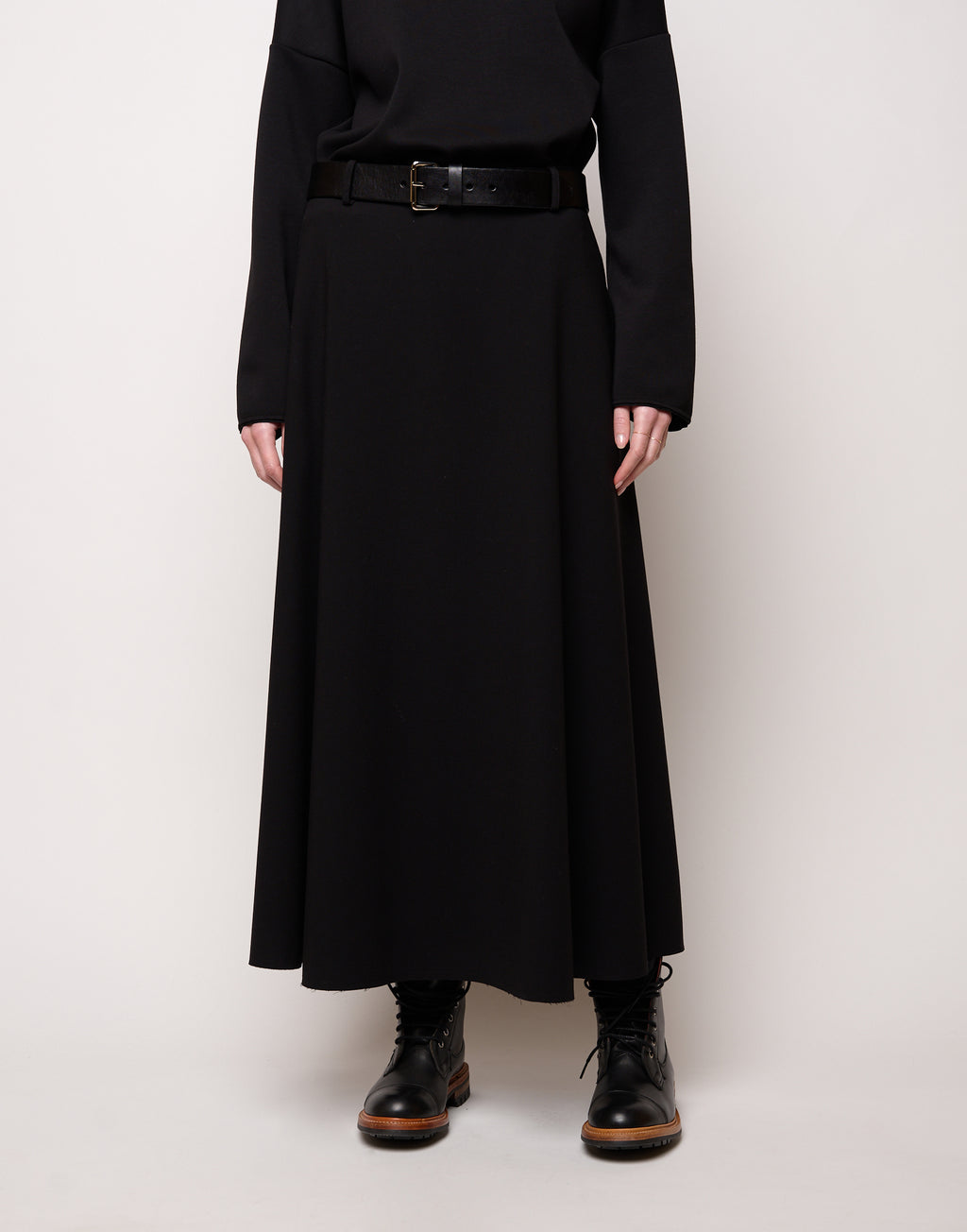 Gonna Midi Svasata con Pieghe in Doppio Crepe Stretch Nero