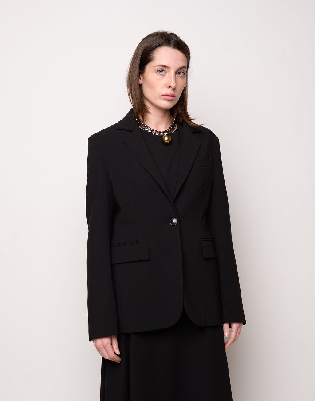Giacca Monopetto Sfiancata in Doppio Crepe Stretch Nero
