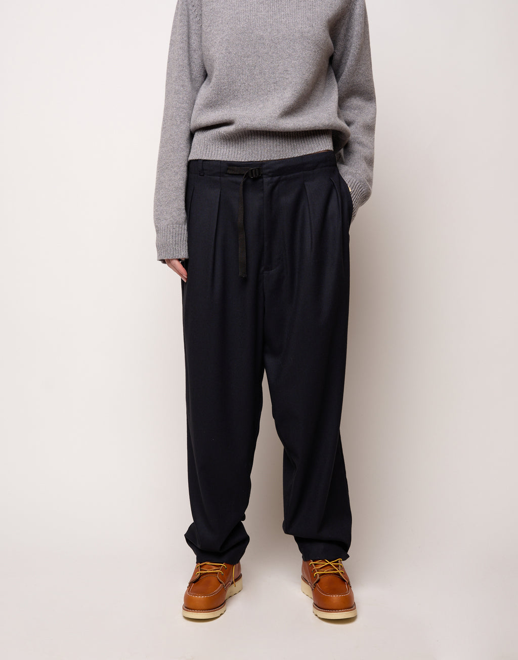 Pantalone Genderless con Cintura in Vita in Flanella Stretch Blu Abisso