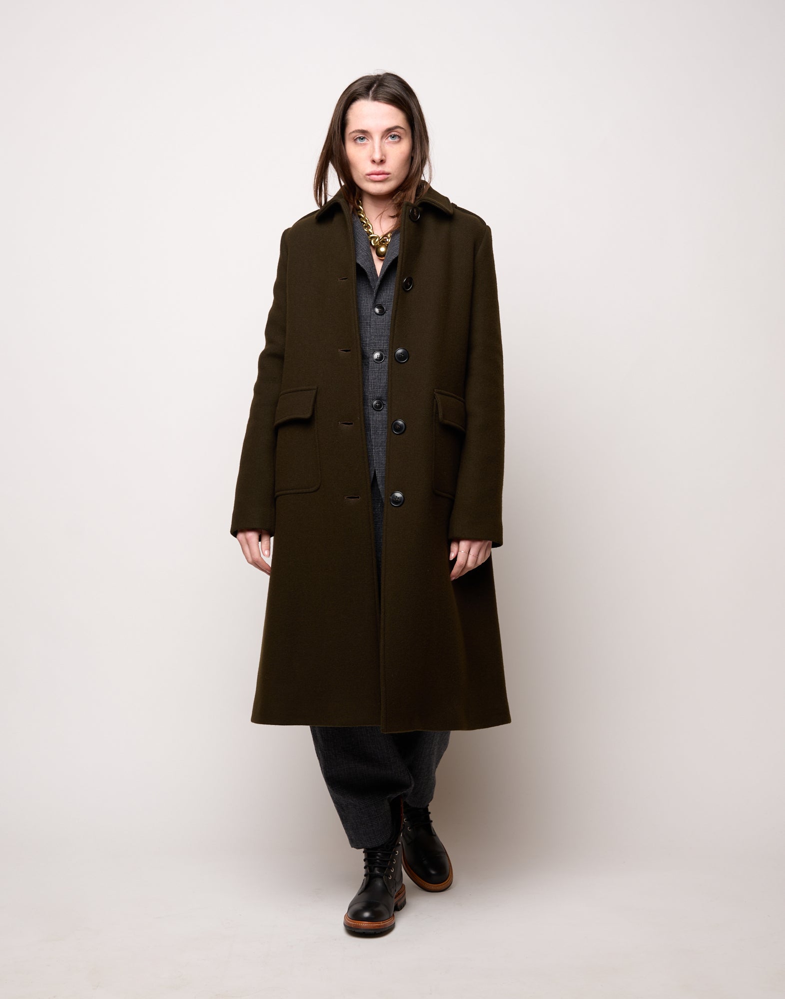 Cappotto Monopetto con Collo Chiuso e Martingala