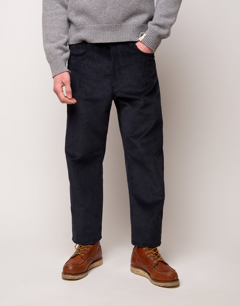 Pantalone Ampio Cropped Genderless in Velluto a Costa Larga Blu