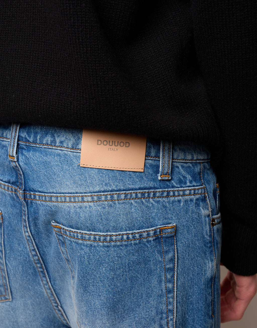 Pantalone Ampio Cropped Genderless in Denim Washed