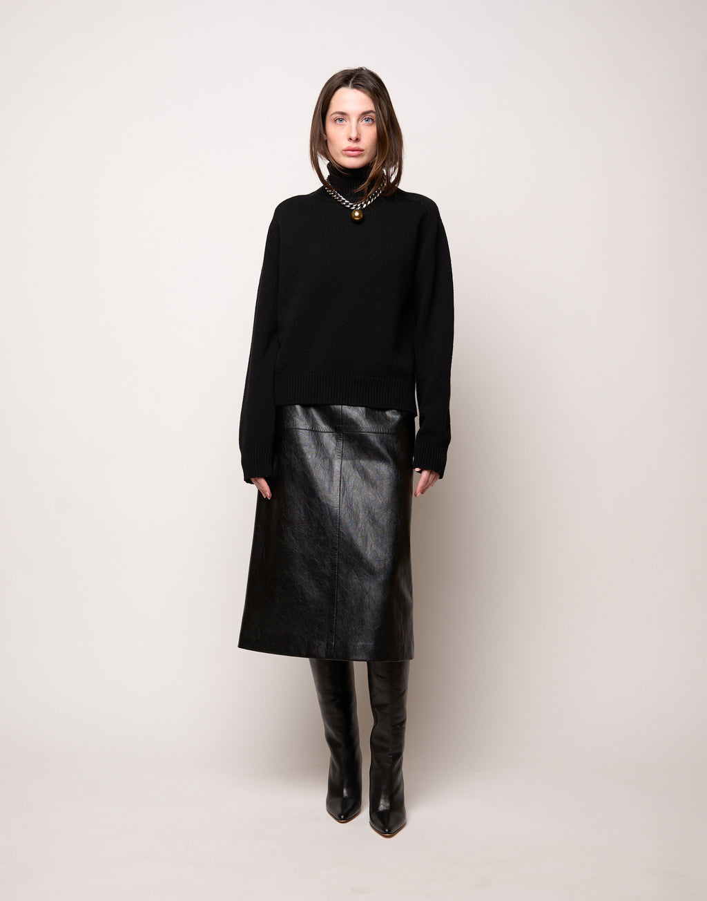 Maglia Collo Alto Genderless in Lana e Cashmere Nero