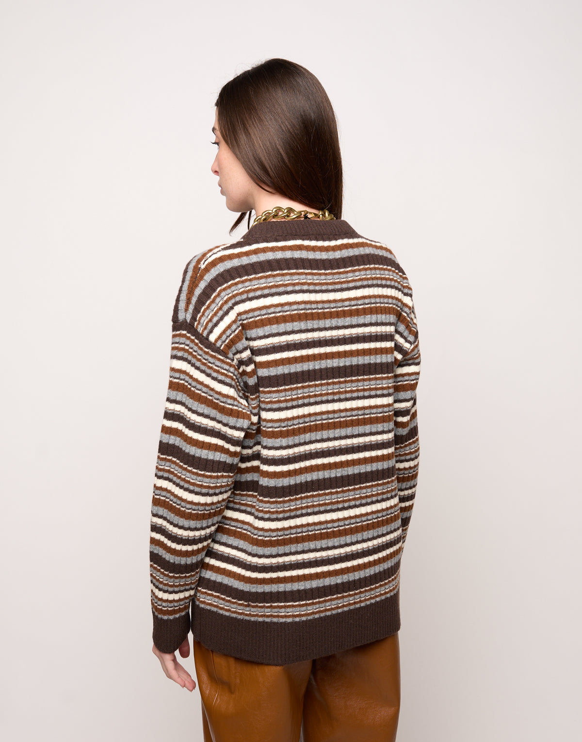 Maglia Girocollo Multirighe Genderless in Lana Superfine