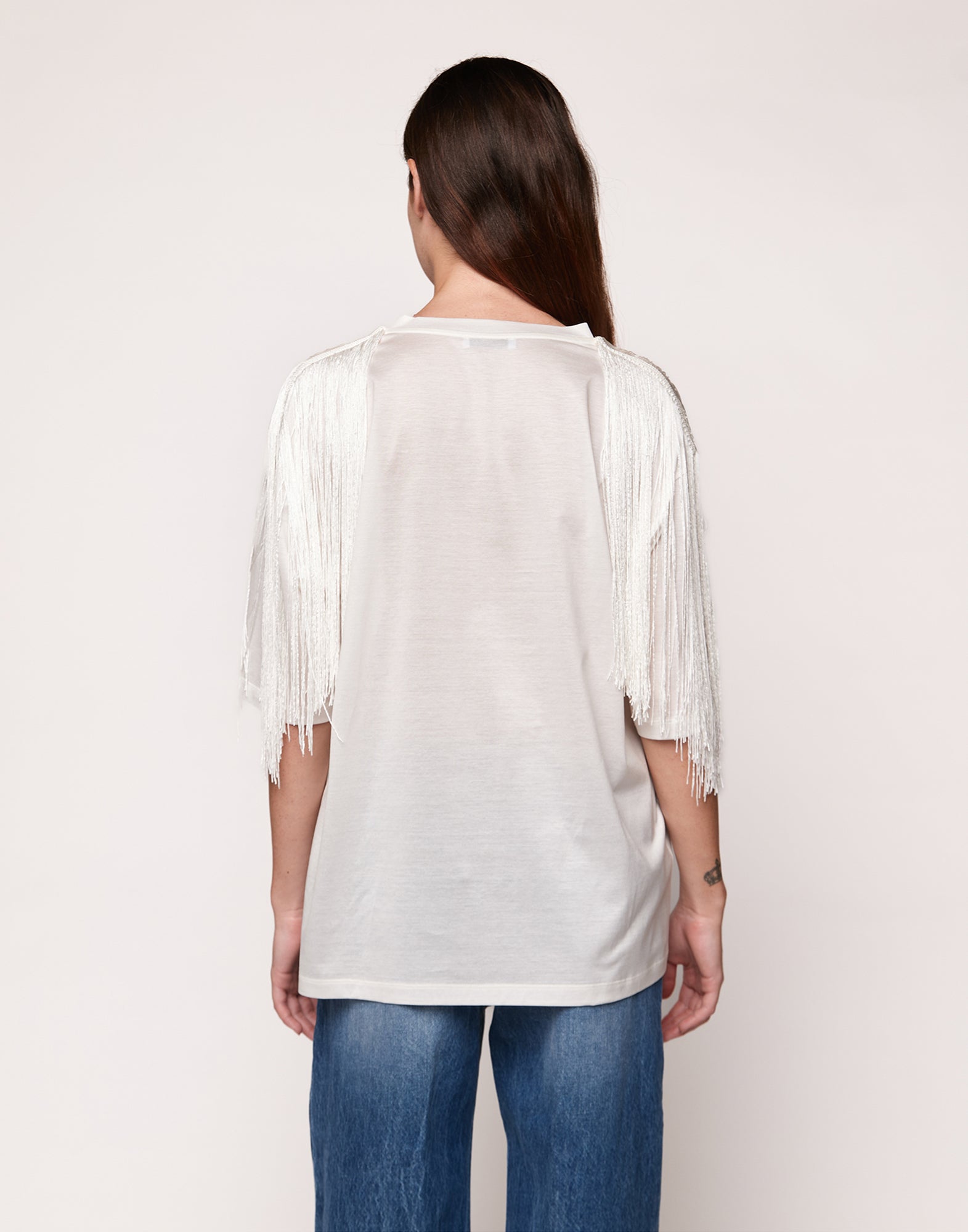 T-shirt in Cotone Makò con Frange sulle Spalle Latte