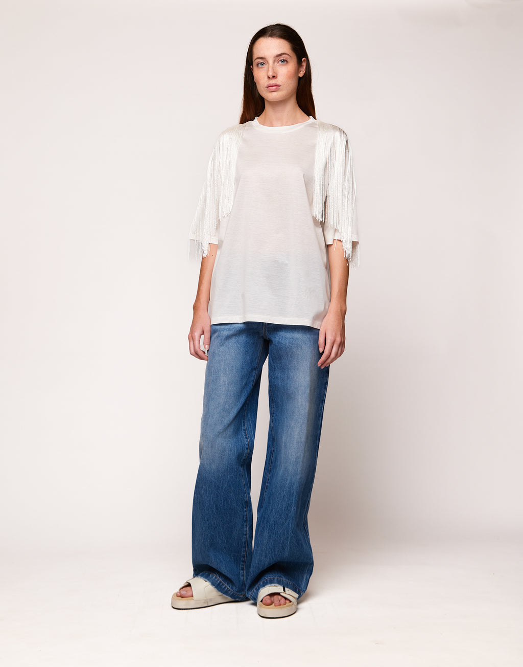 T-shirt in Cotone Makò con Frange sulle Spalle Latte