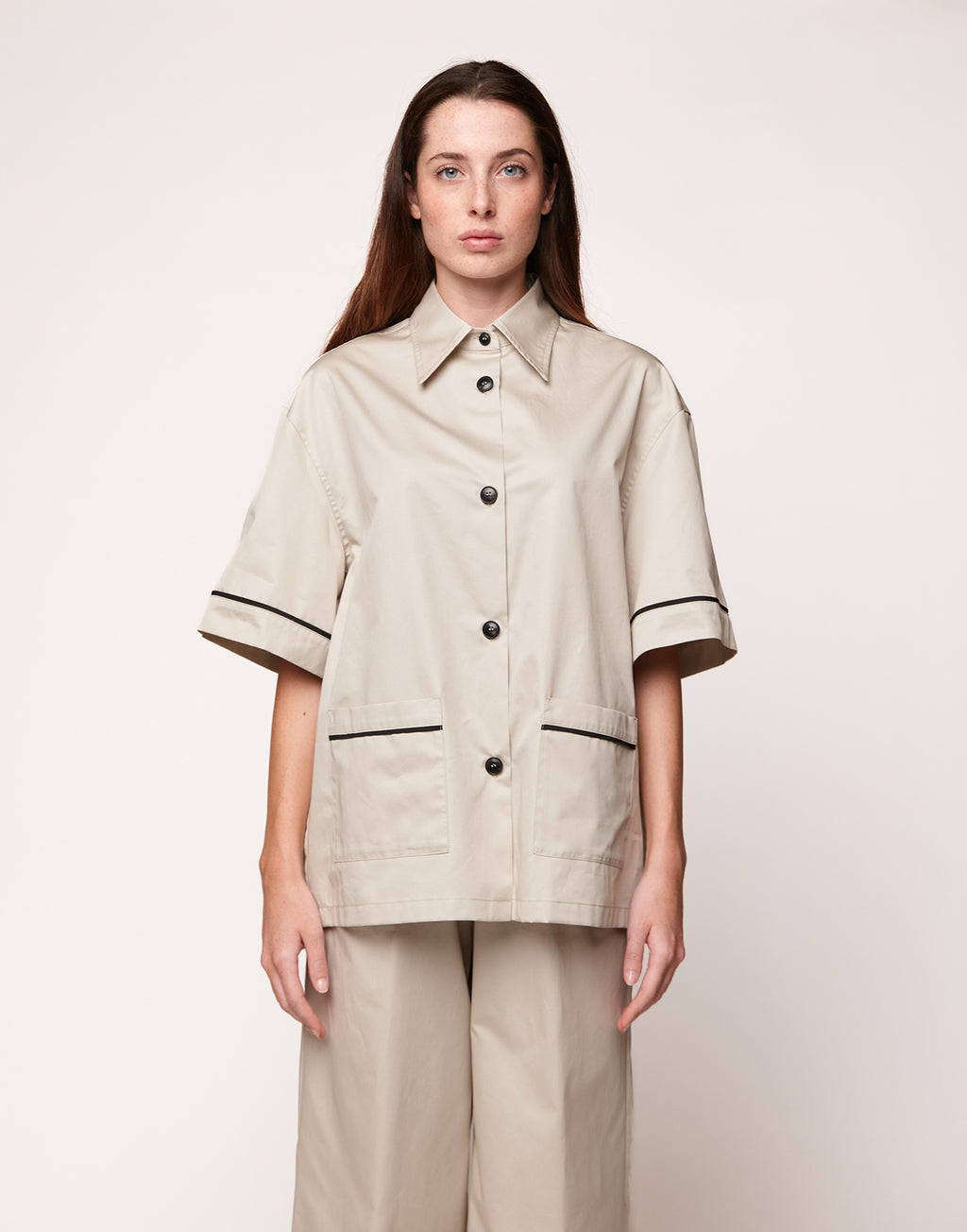 Camicia a Maniche Corte in Popeline Satin Lievito